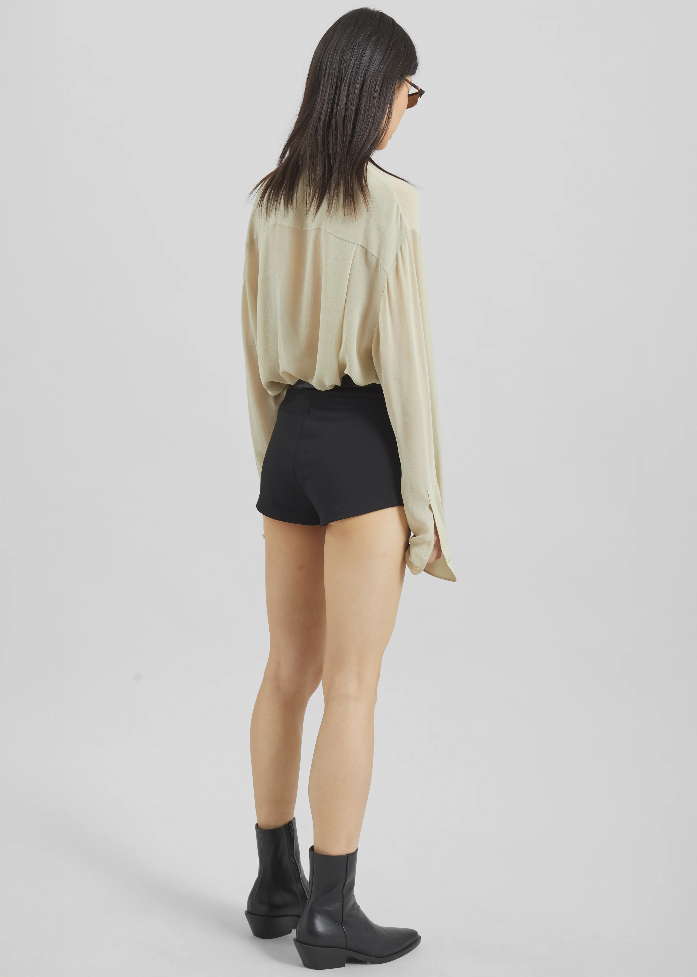 Loen Hot Pants - Black - Image 6