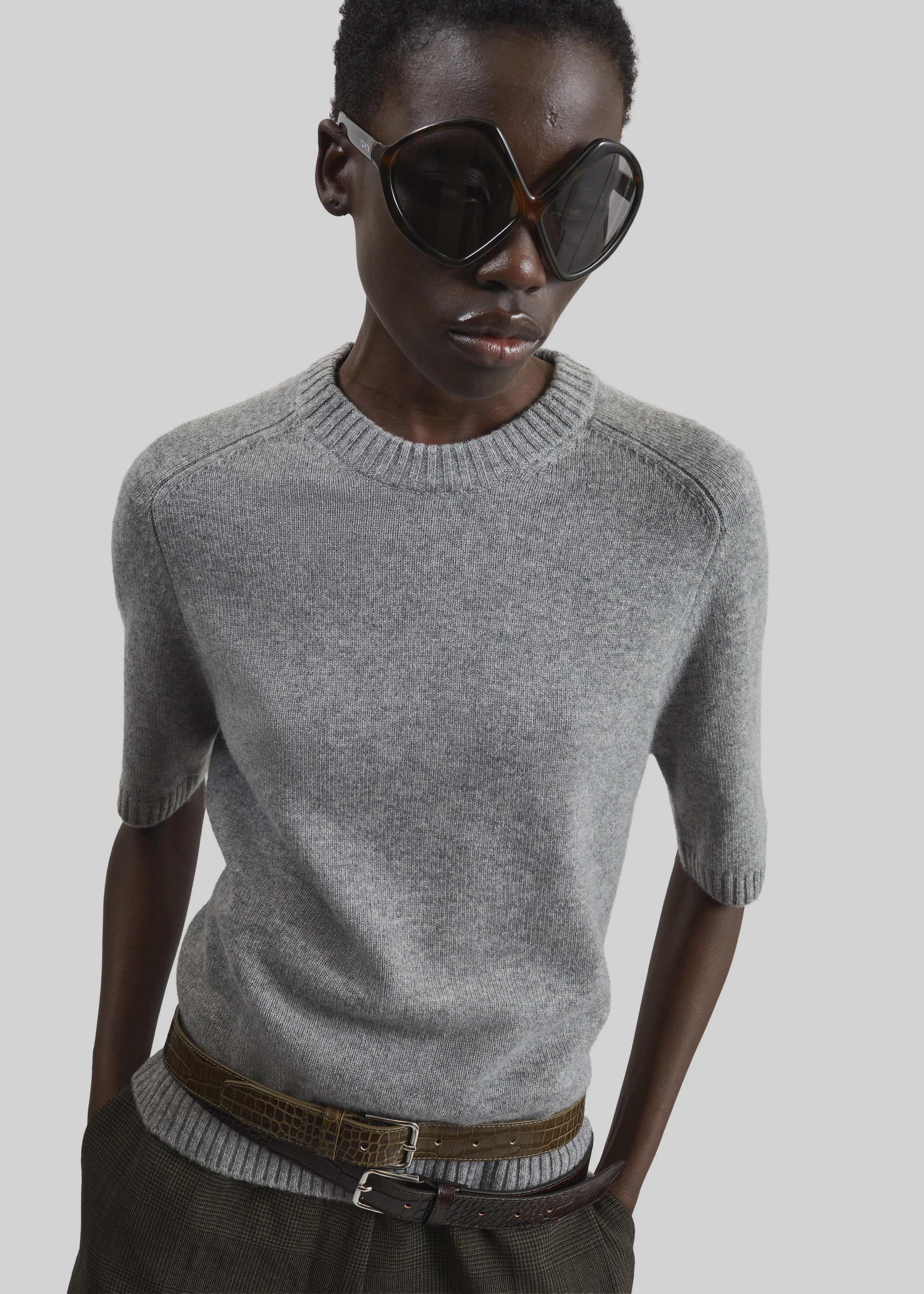 Loulou de Saison Dara Short-Sleeve Cashmere Top - Grey Melange - Image 3