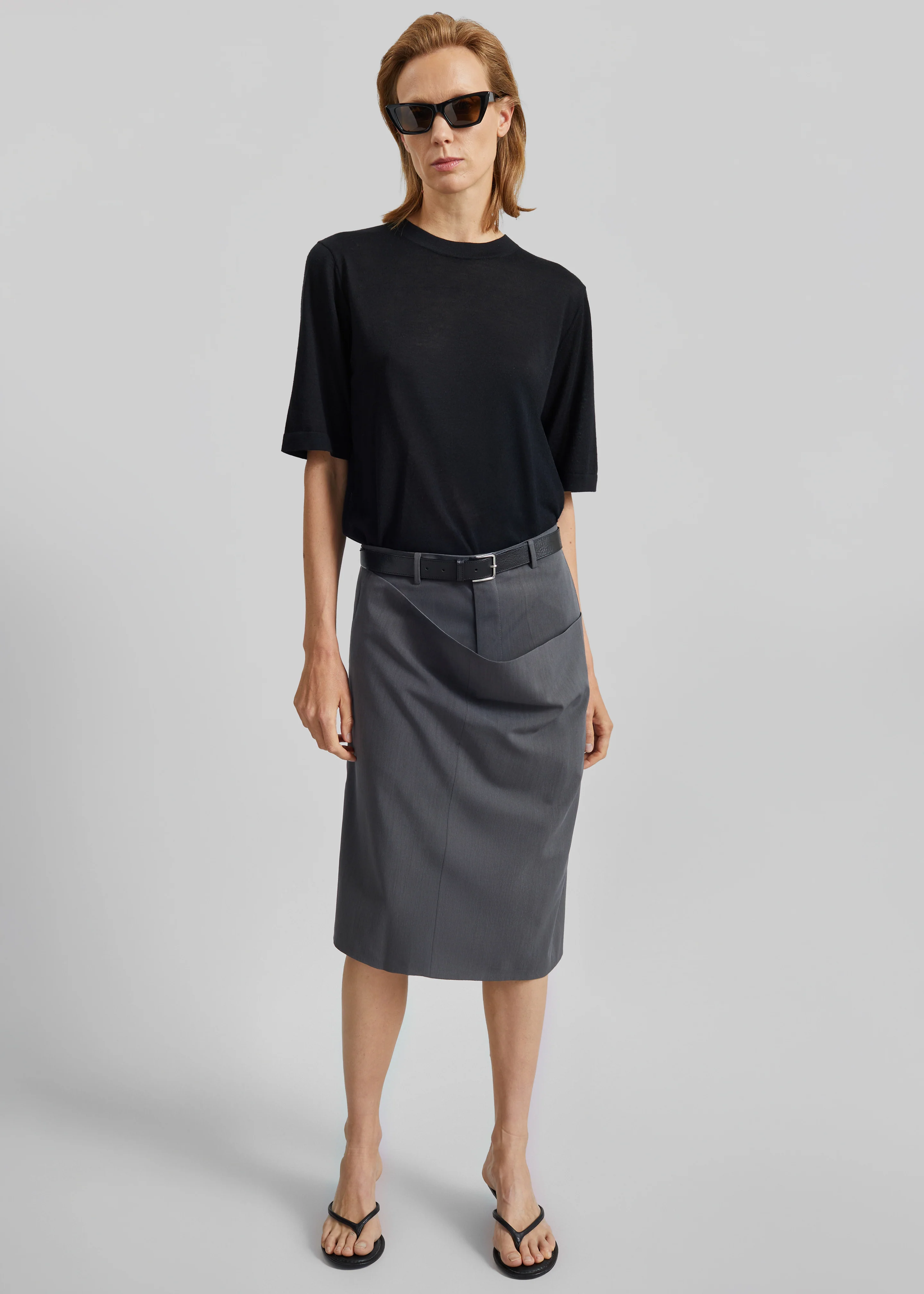 Loulou de Saison Nala Short-Sleeve Fluid Cashmere Top - Black - Image 2