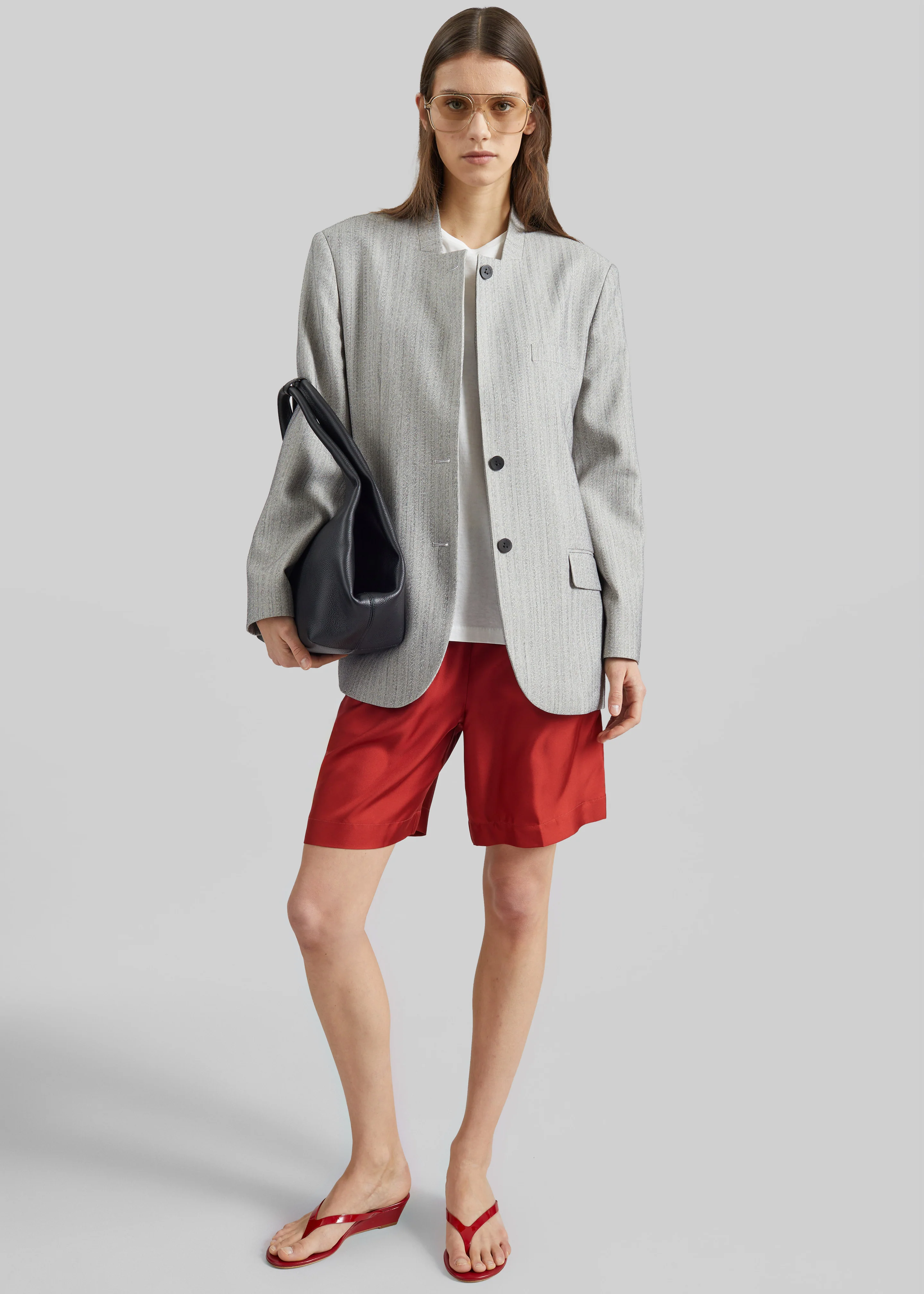 Loulou de Saison Zinia Lds Silk Twill Bermuda - Red - Image 3