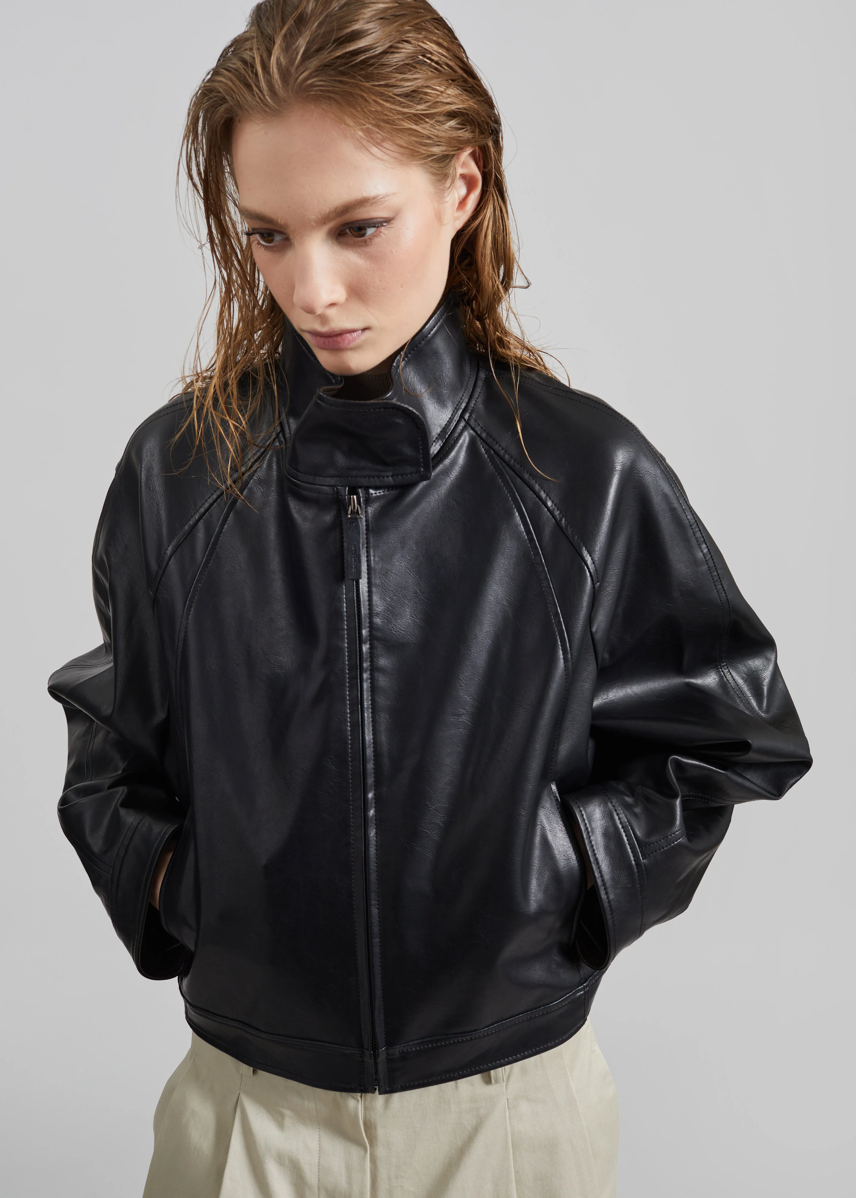 Low Classic Stand Collar Artificial Leather Jumper - Black - Image 5