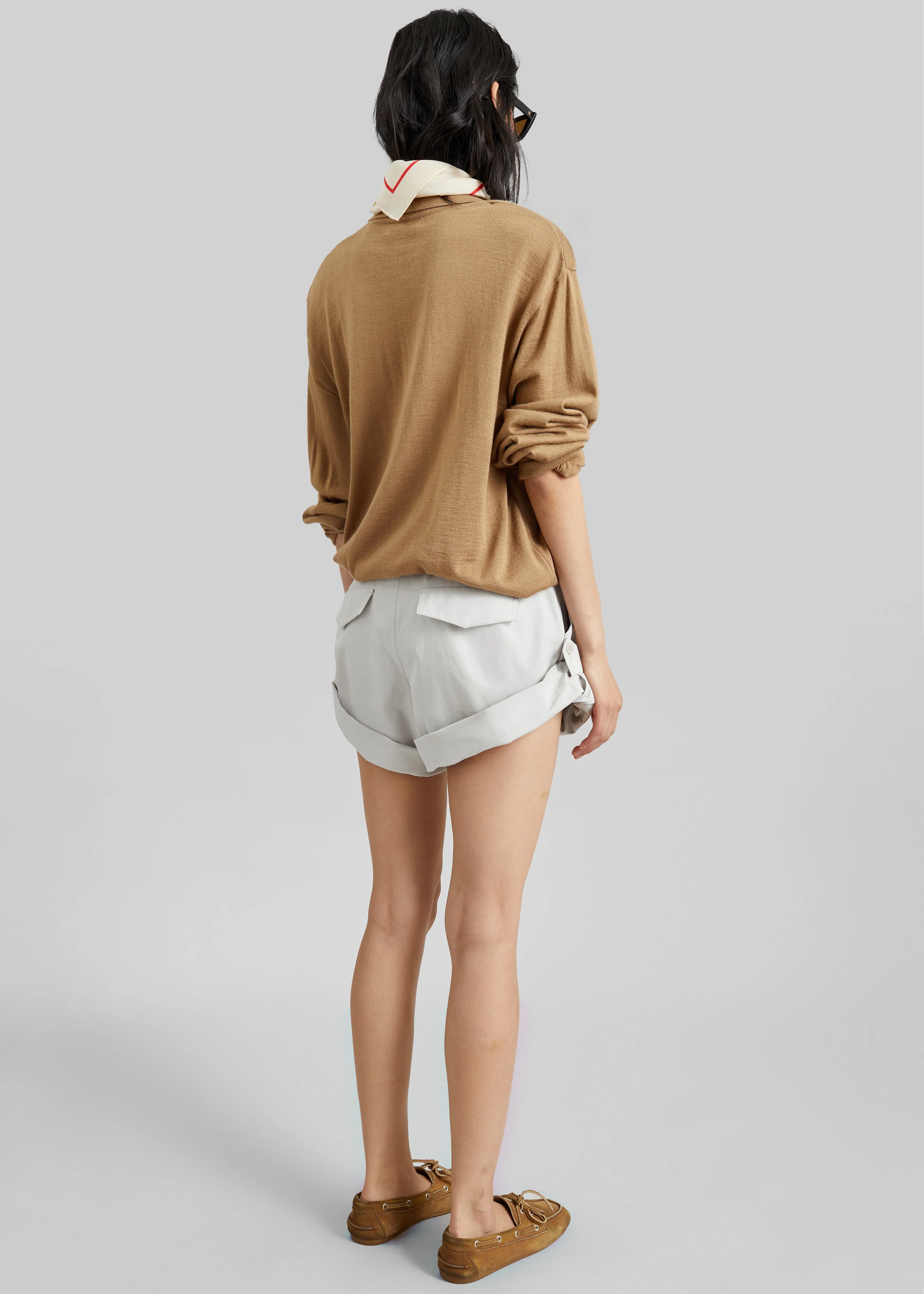 Low Classic Tuck Point Turn-Up Shorts - Light Grey - Image 7