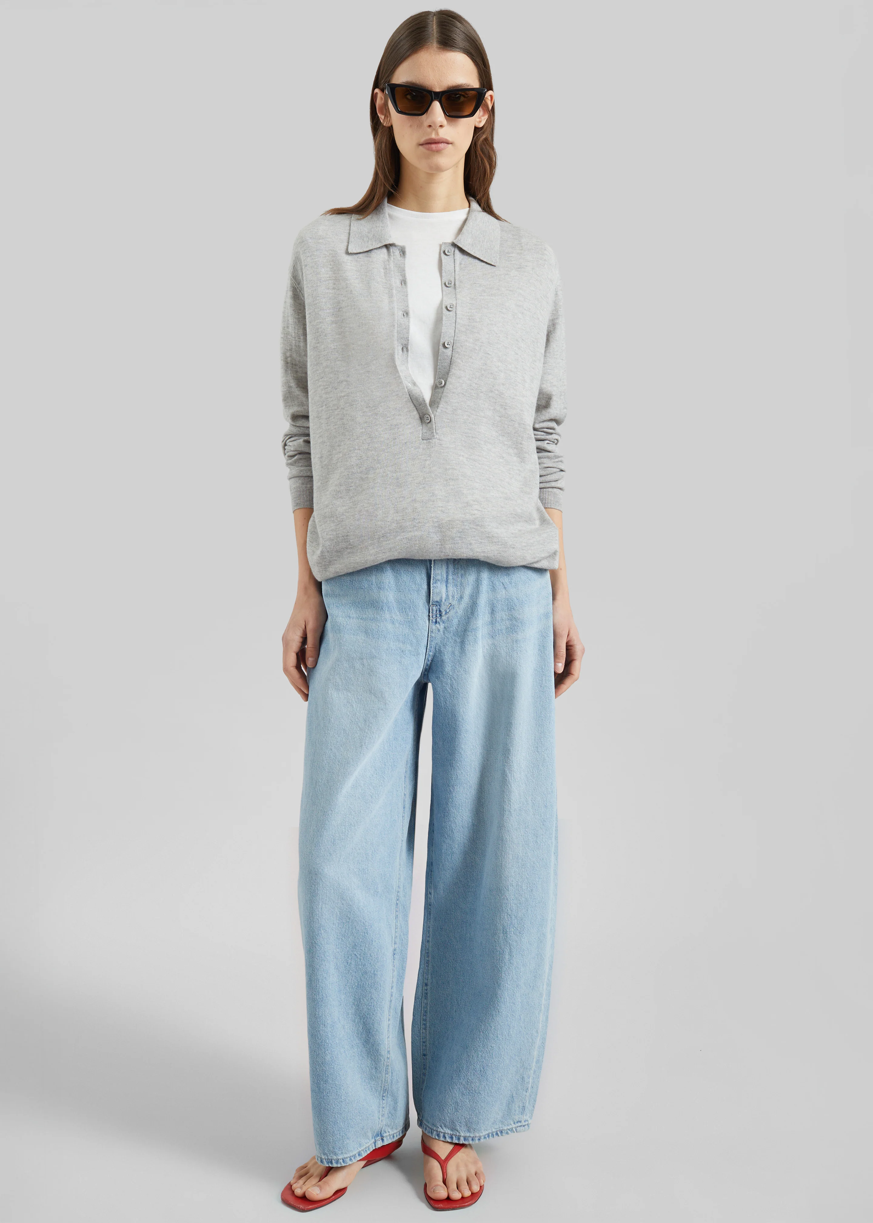 Lucena Barrel-Leg Jeans - Light Wash - Image 6
