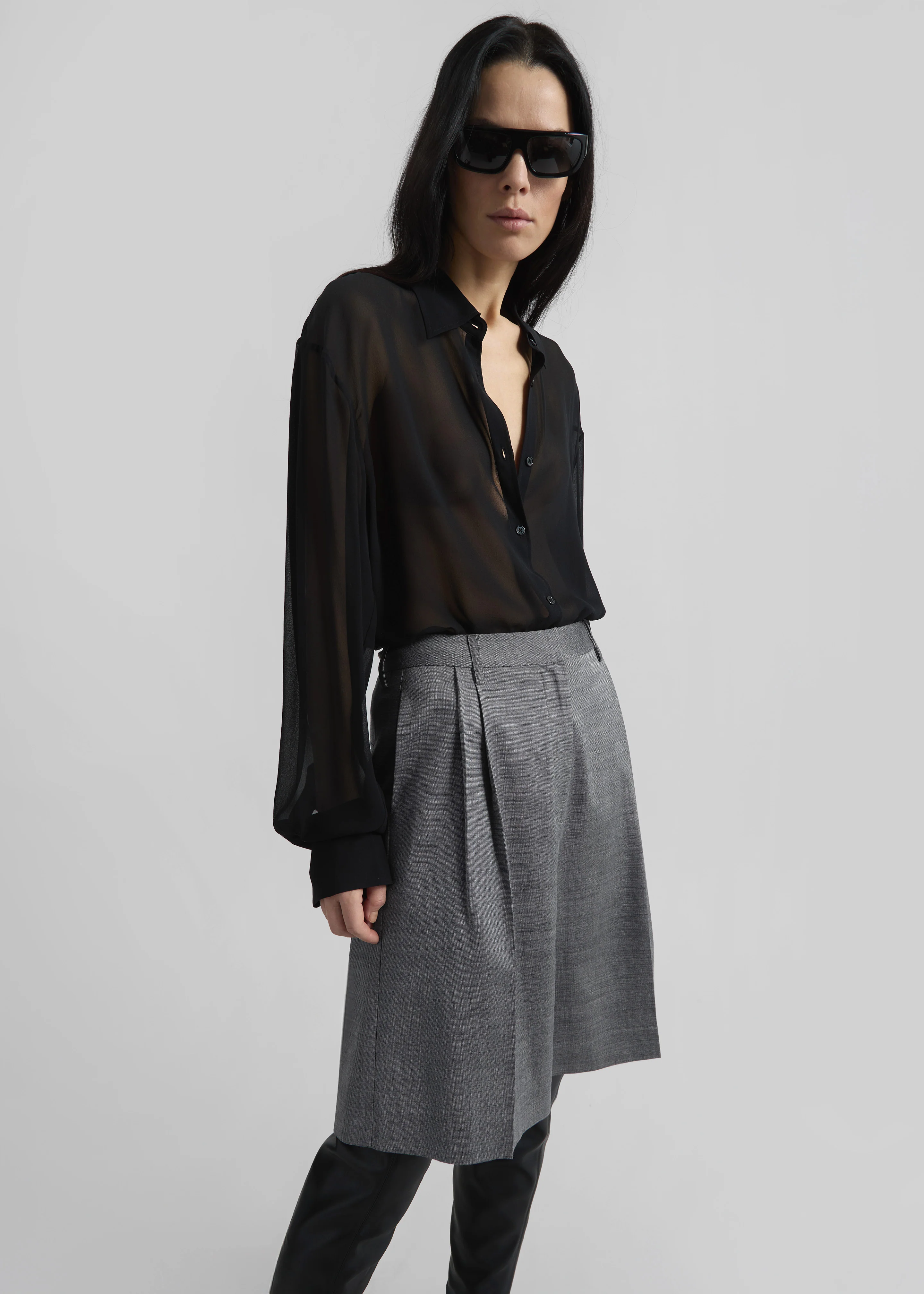 Marfa Pleated Bermuda Shorts - Grey Melange - Image 8
