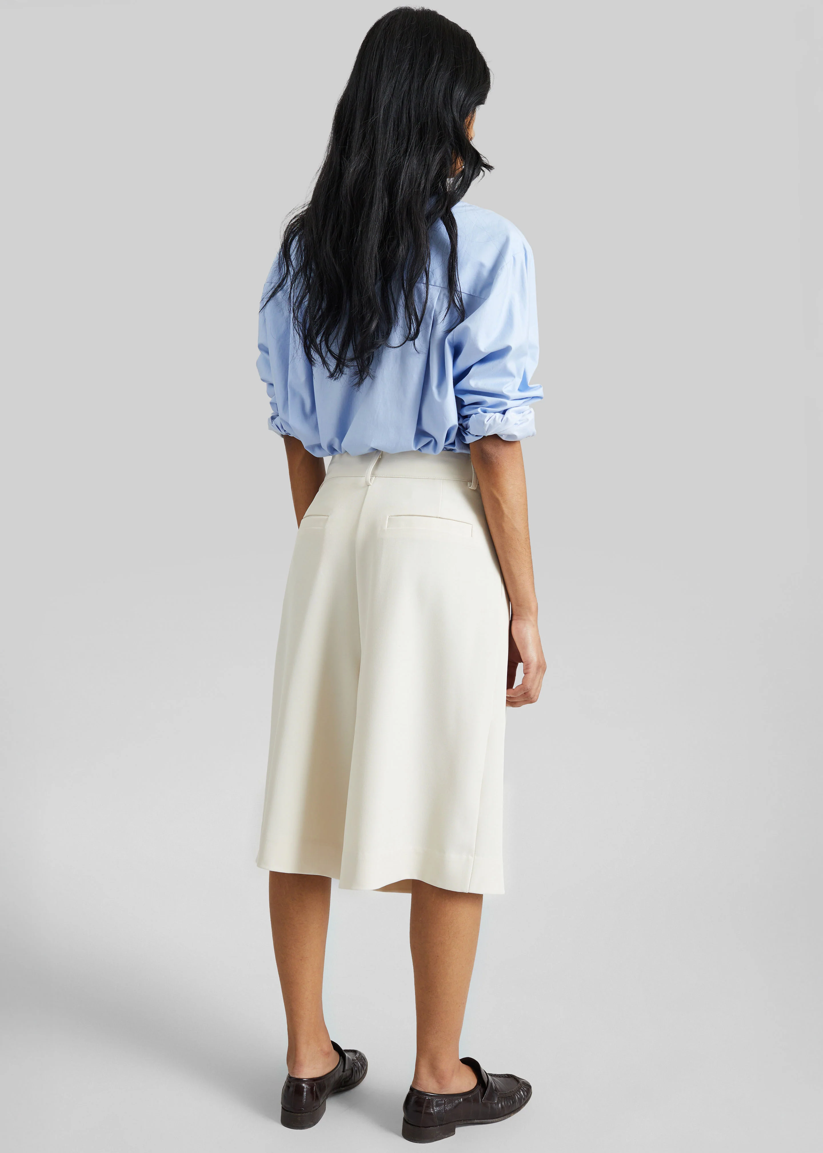 Martel Pleated Bermuda Shorts - Cream - Image 7