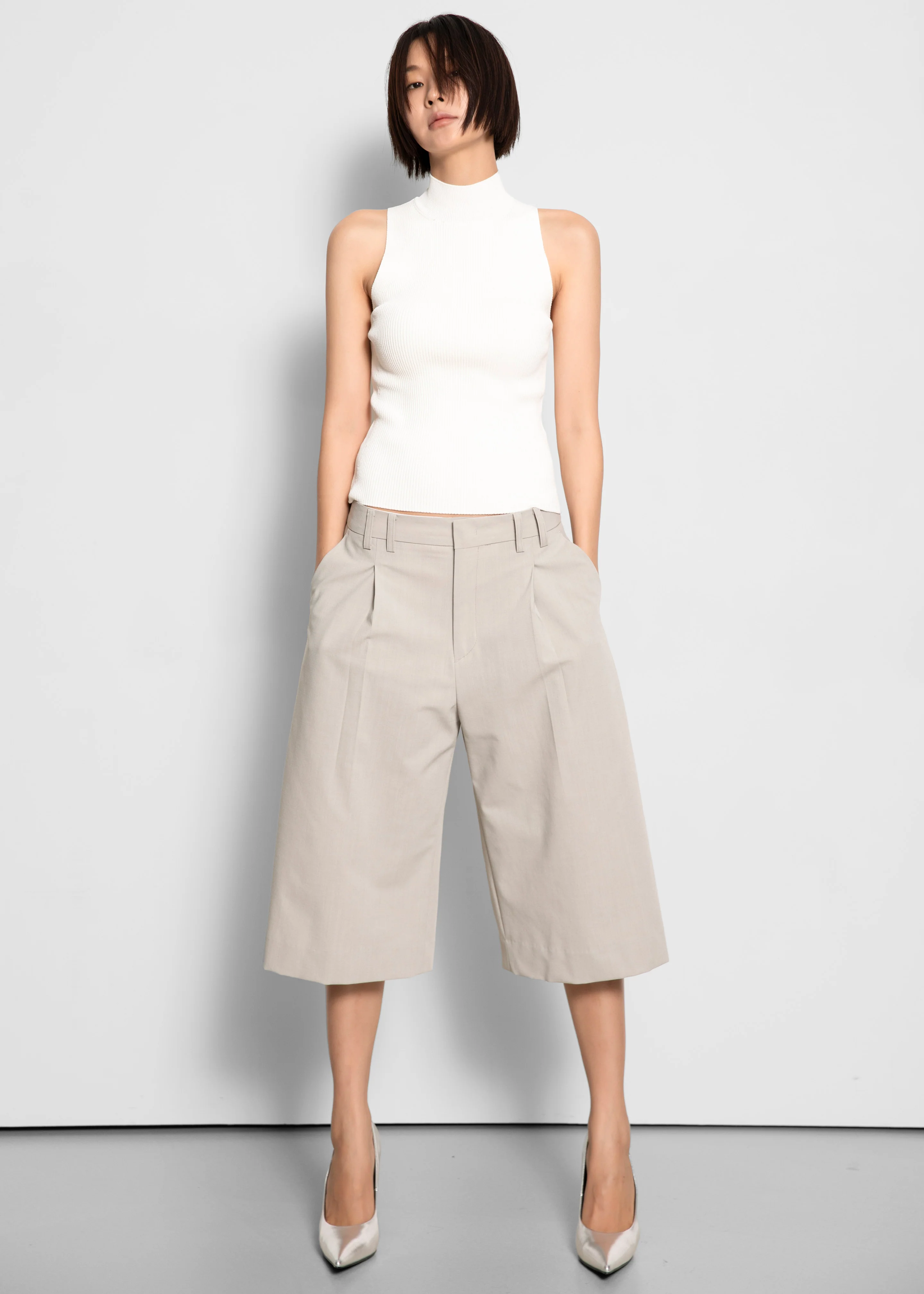 Meldert Bermuda Shorts - Stone - Image 4