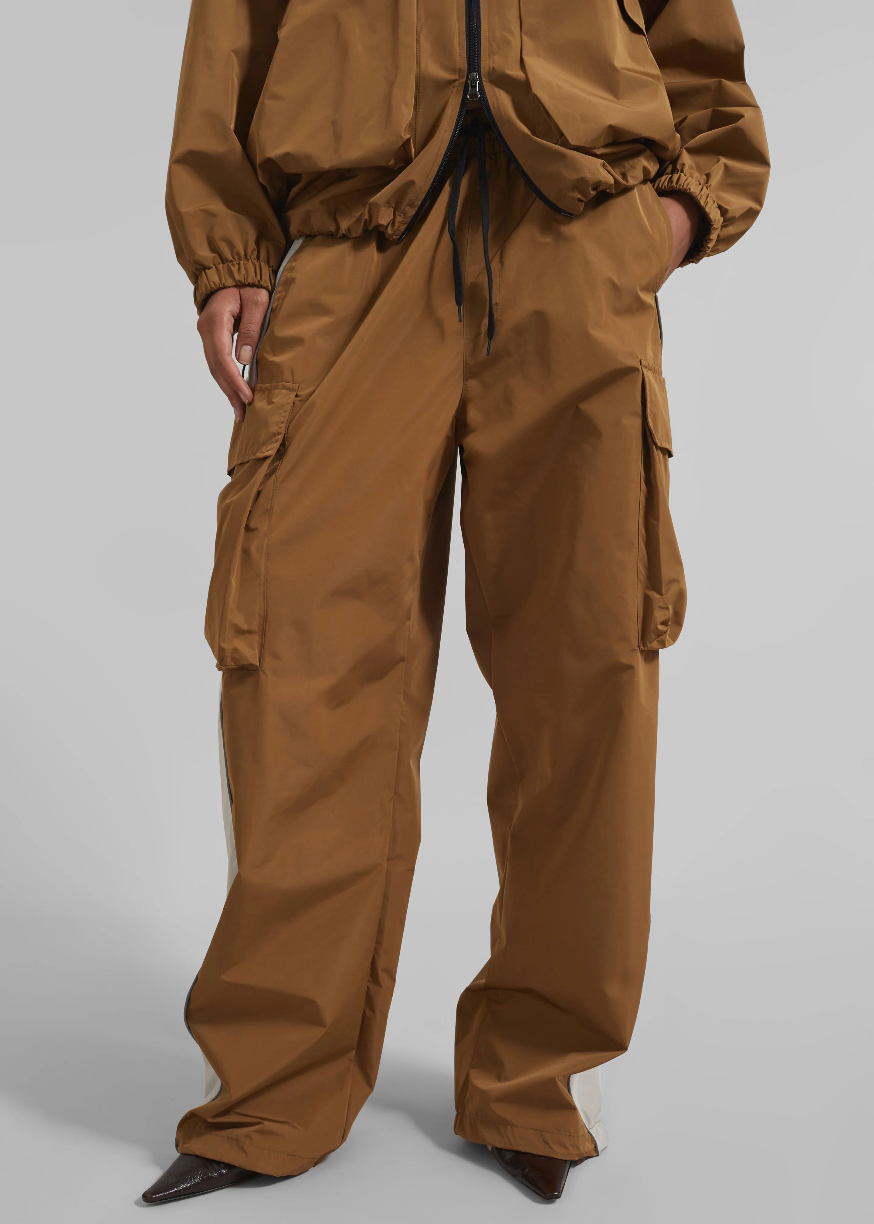 Navan Cargo Pants - Brown - Image 2