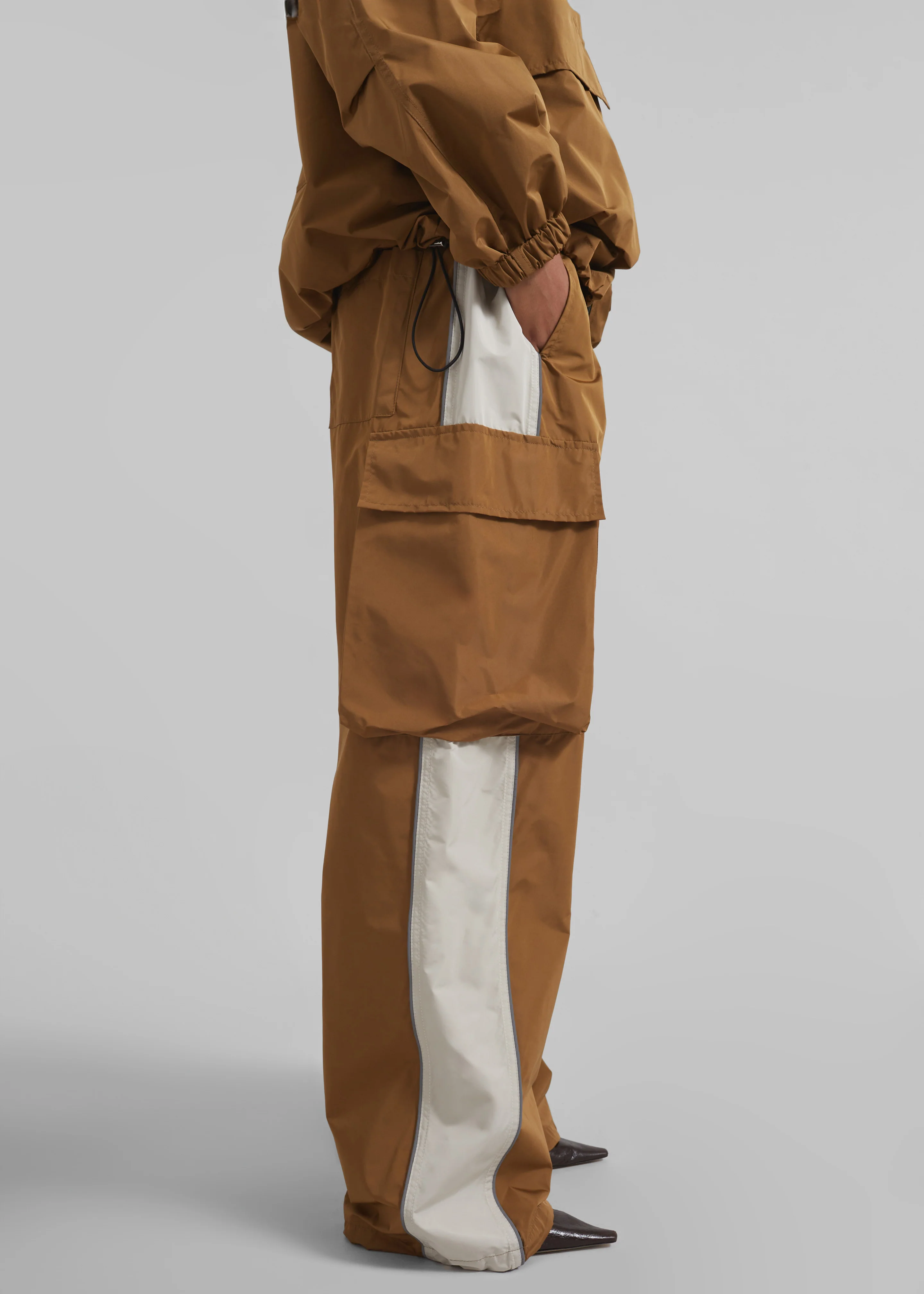 Navan Cargo Pants - Brown - Image 4