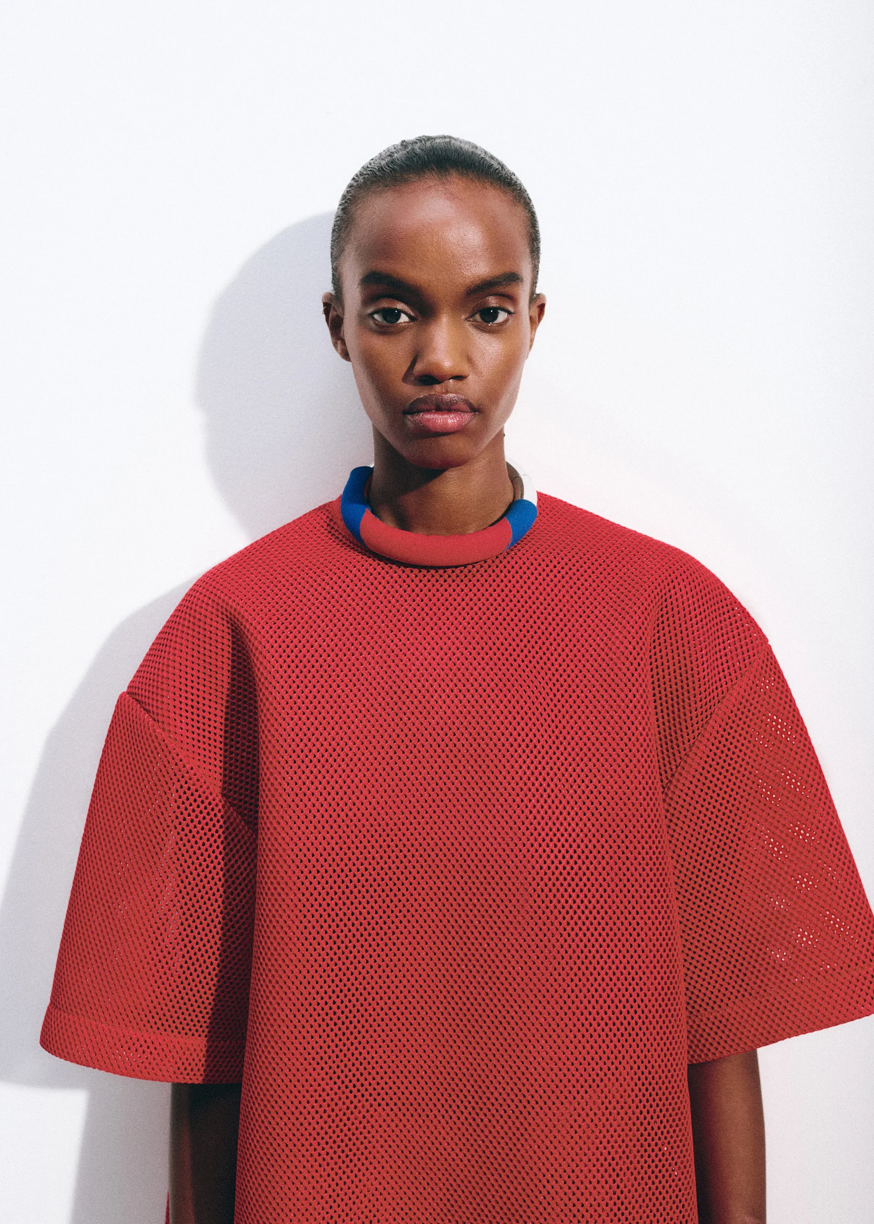 Nela Mesh Boxy T-Shirt - Red - Image 9