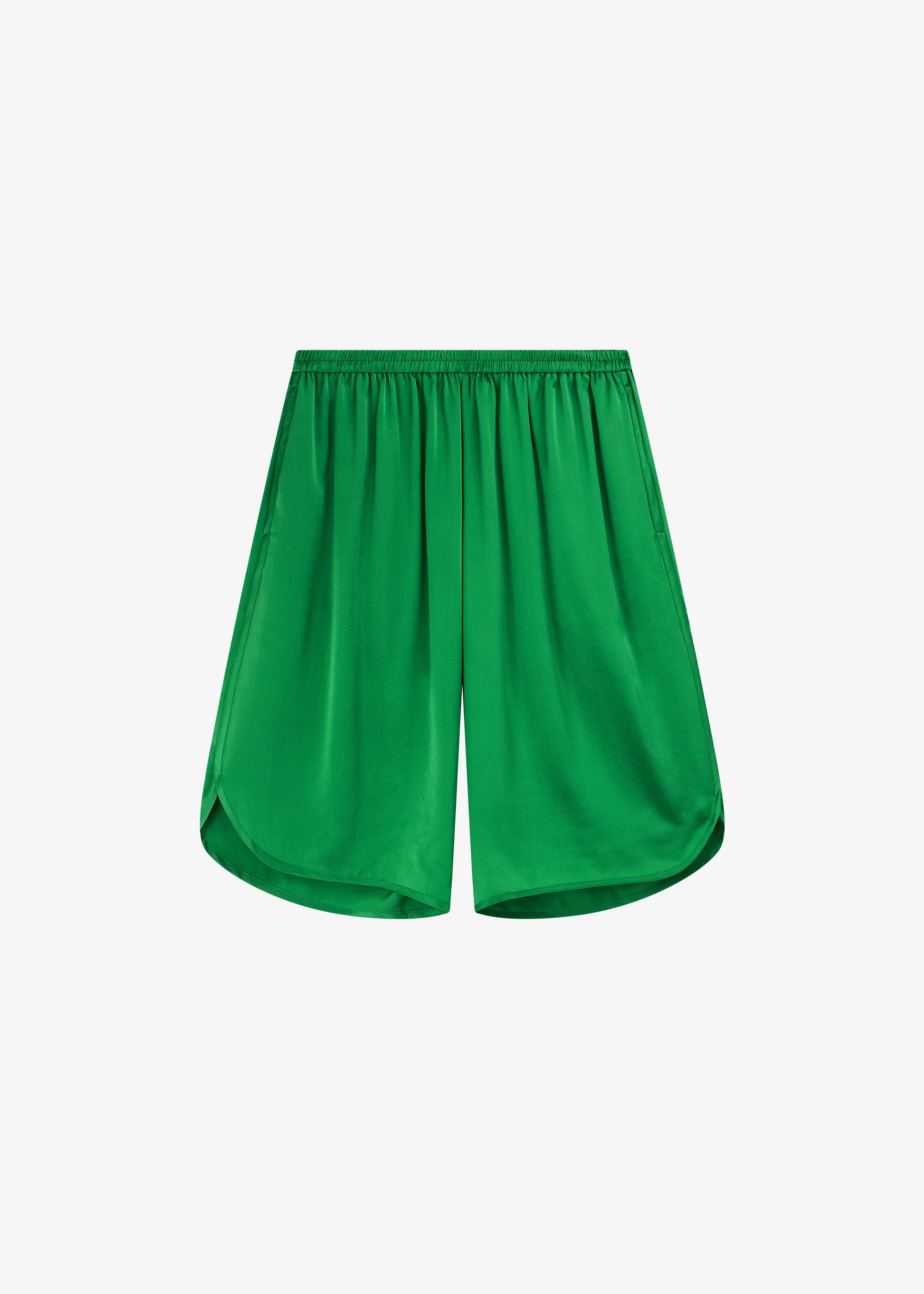 Nelis Silk Bermuda Shorts - Kelly Green - Image 10