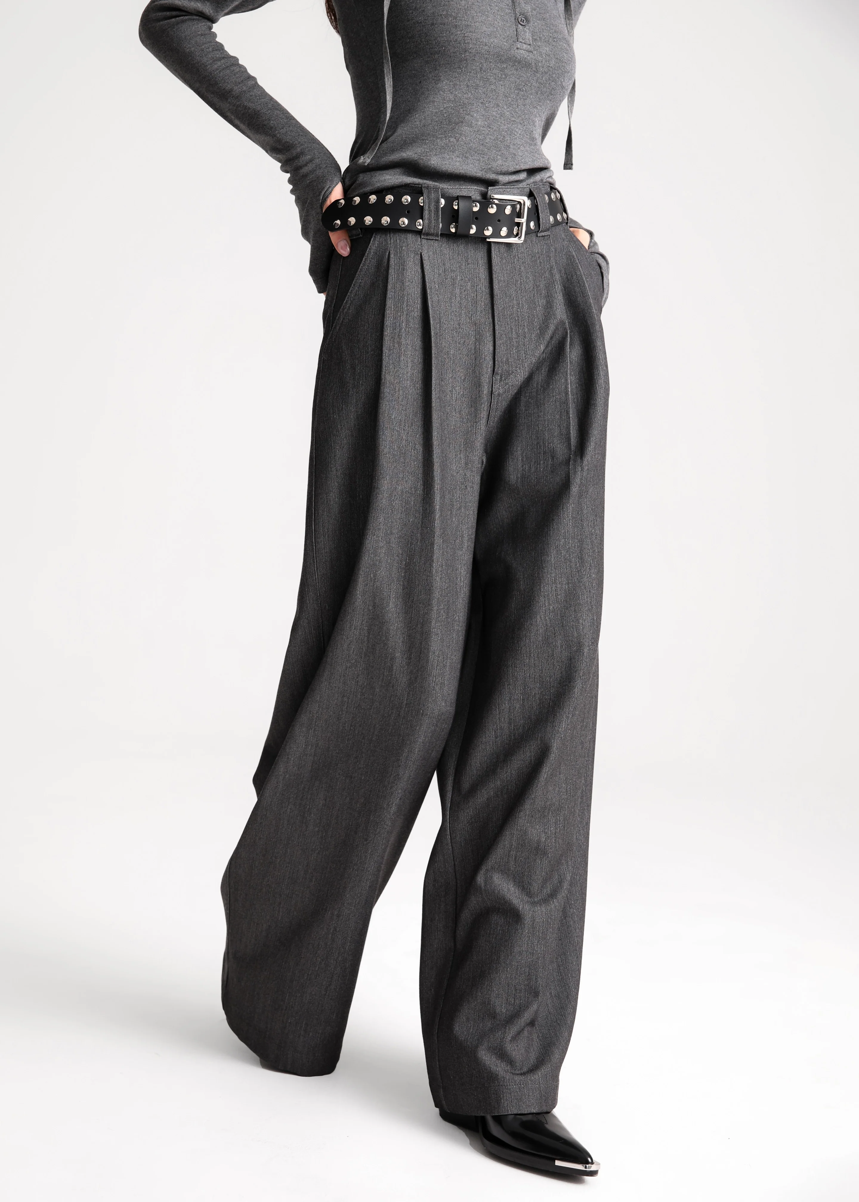 Nellore Pleated Denim Pants - Dark Grey Melange - Image 3