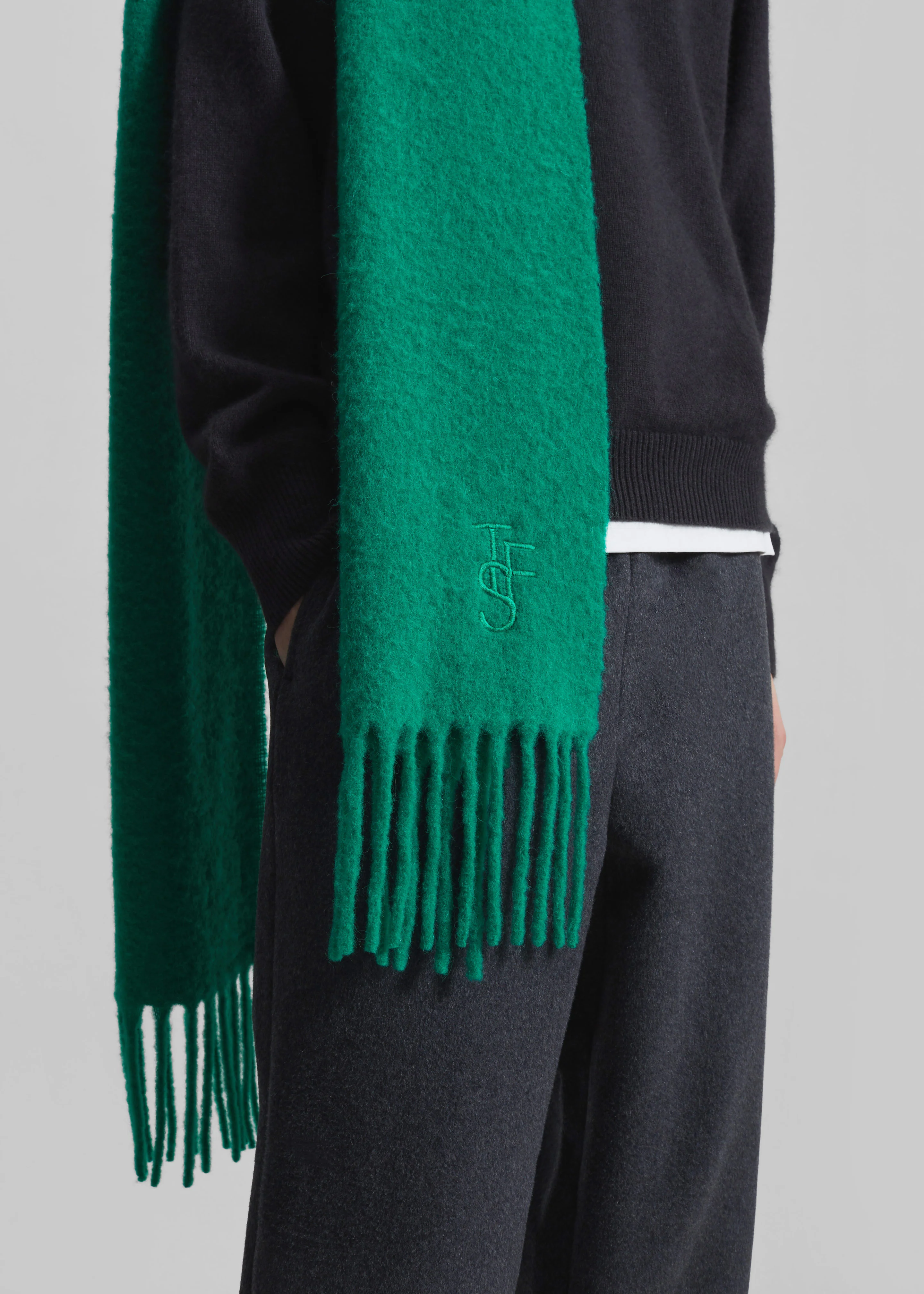 Olari Alpaca Blend Scarf - Green - Image 5