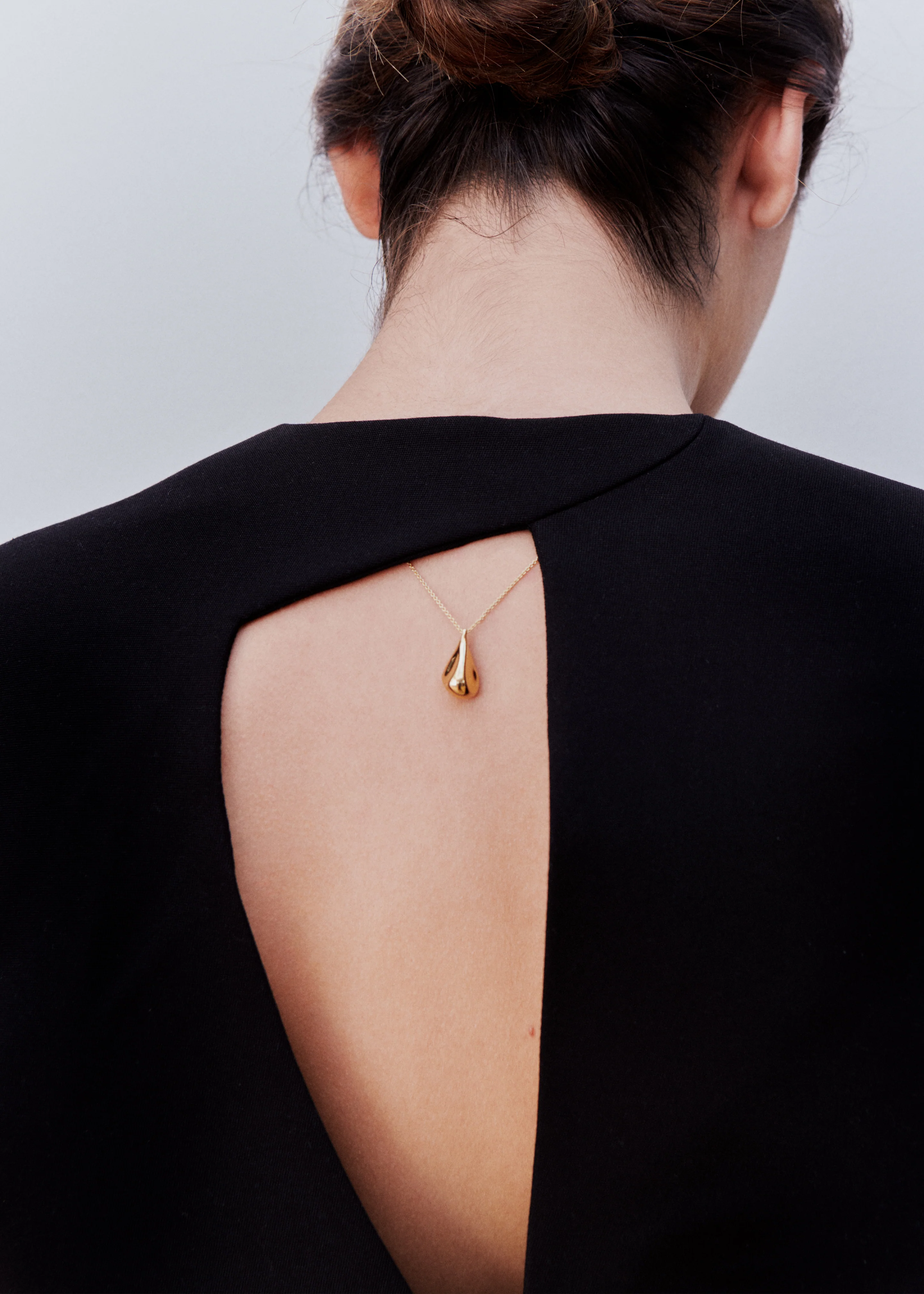 Otiumberg Fluid Pebble Necklace - Gold Vermeil - Image 3