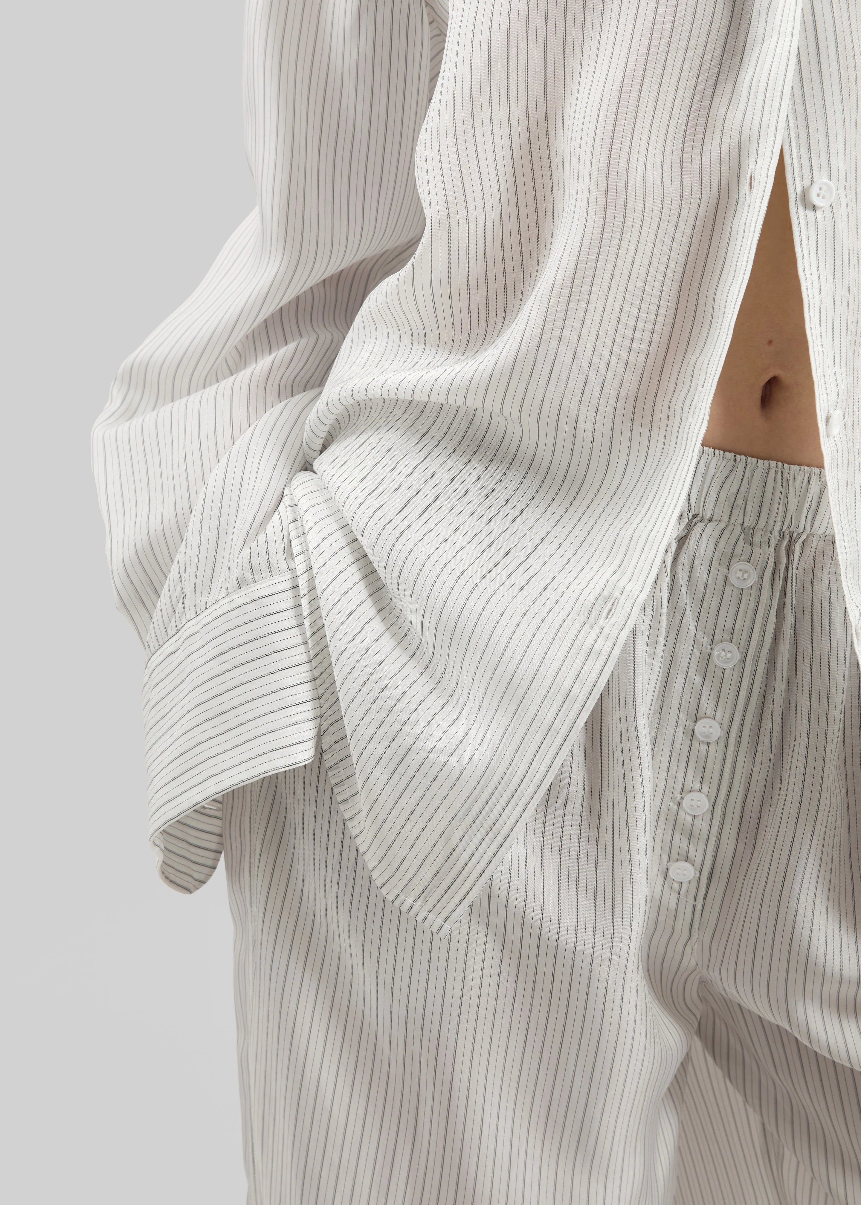 Peri Double Striped Shirt - White/Black Stripe - Image 11