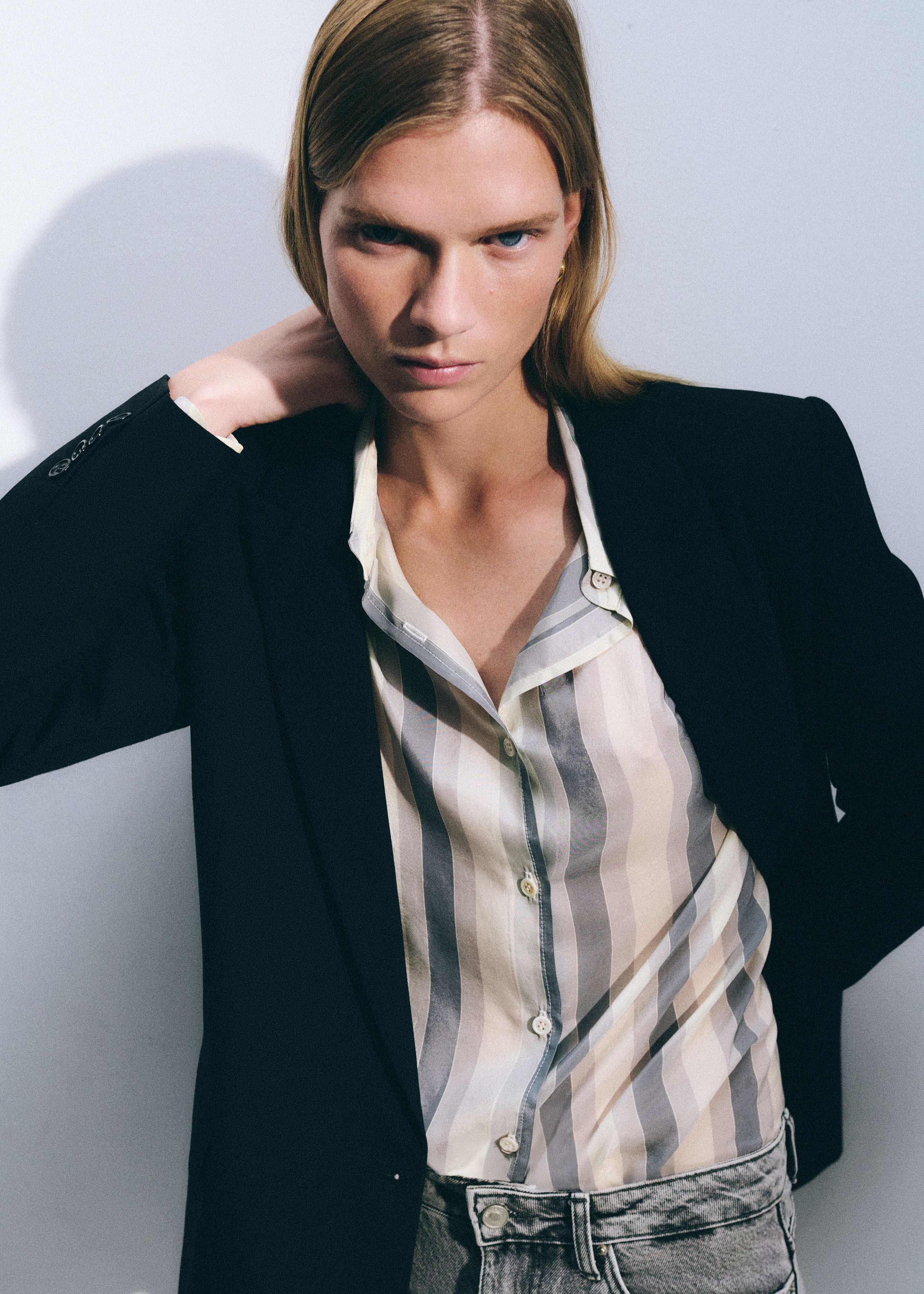 Peri Fluid Shirt - White/Grey Stripe - Image 7