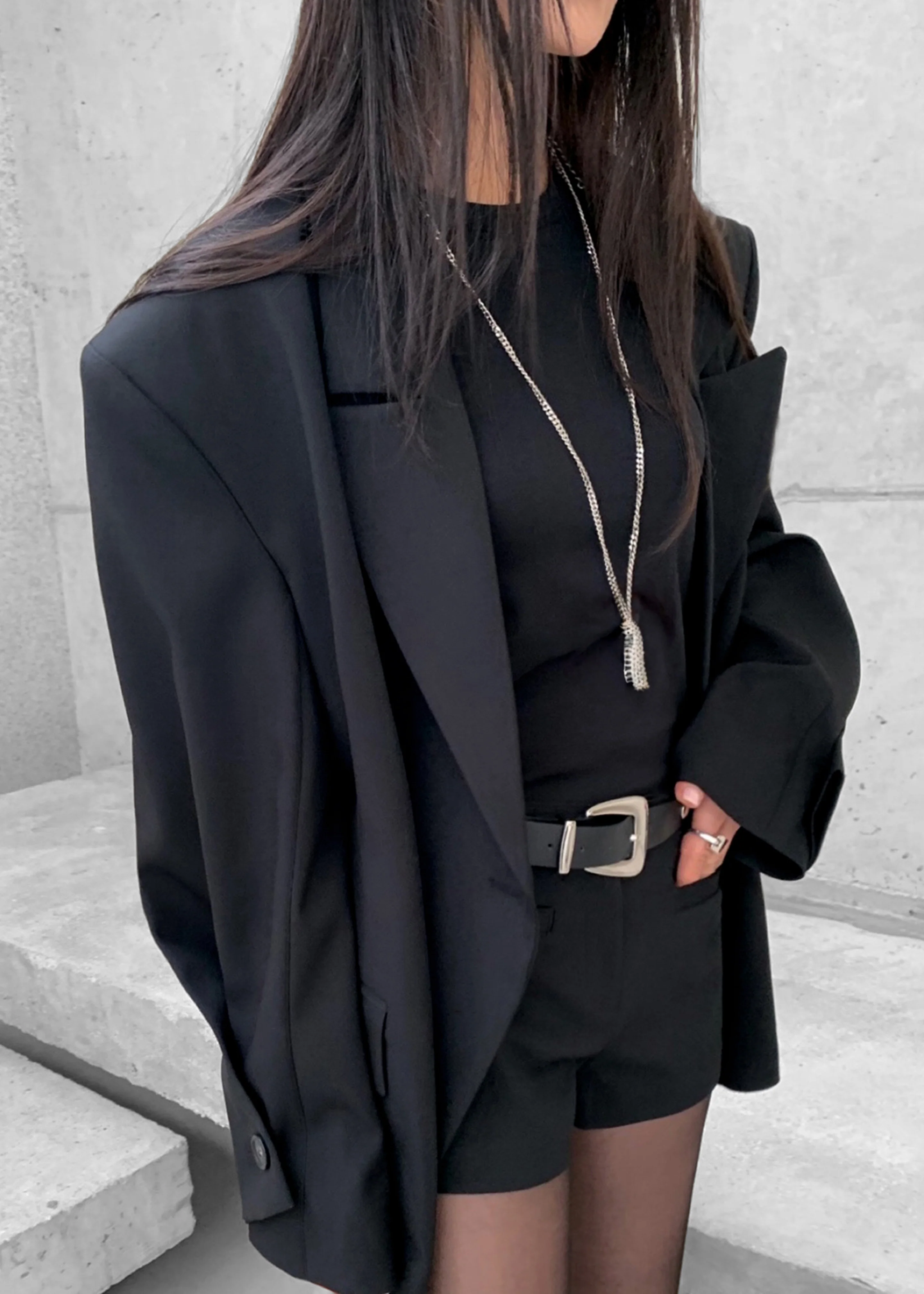 Pia Boxy Blazer - Black - Image 8