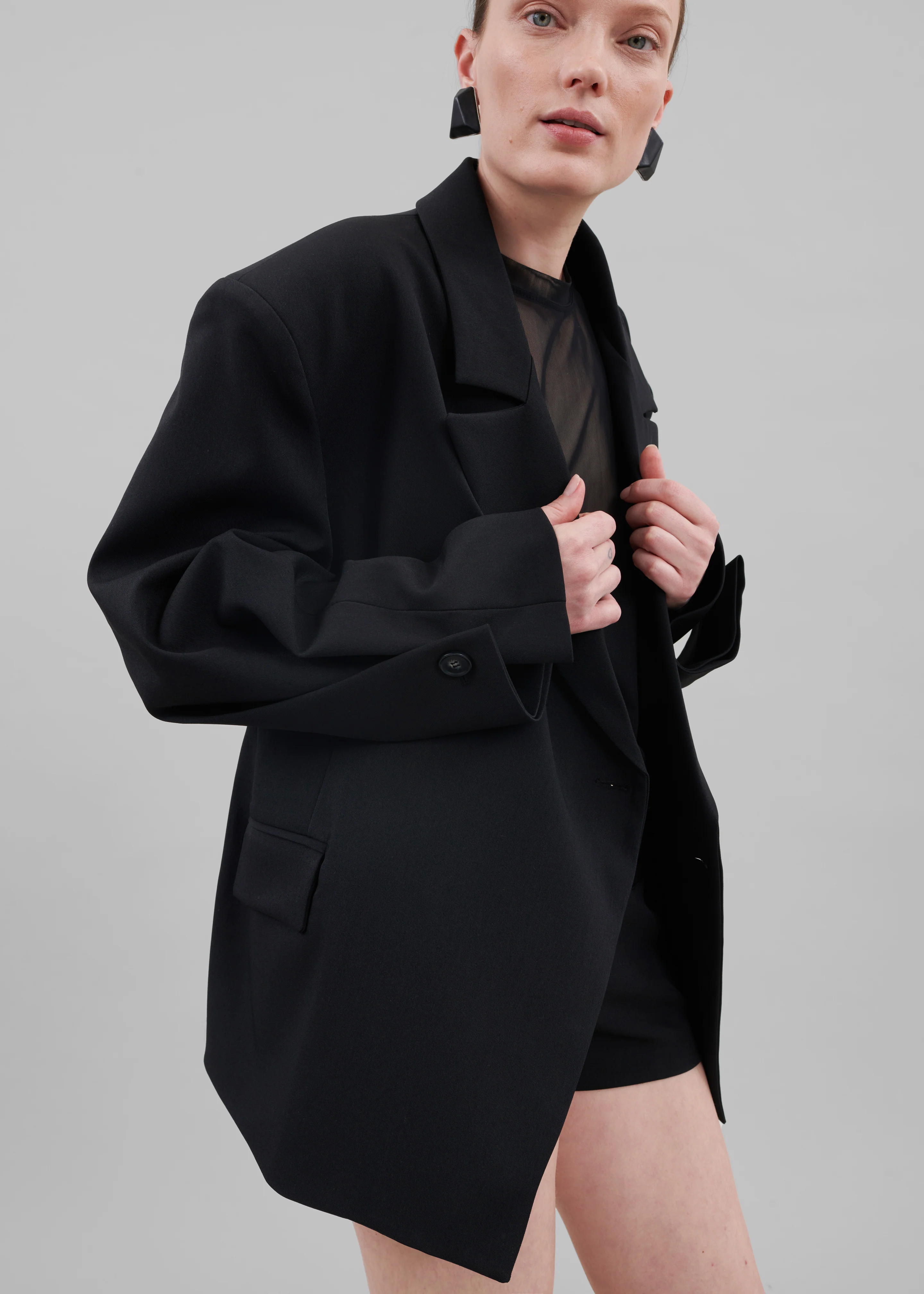Pia Boxy Blazer - Black - Image 9