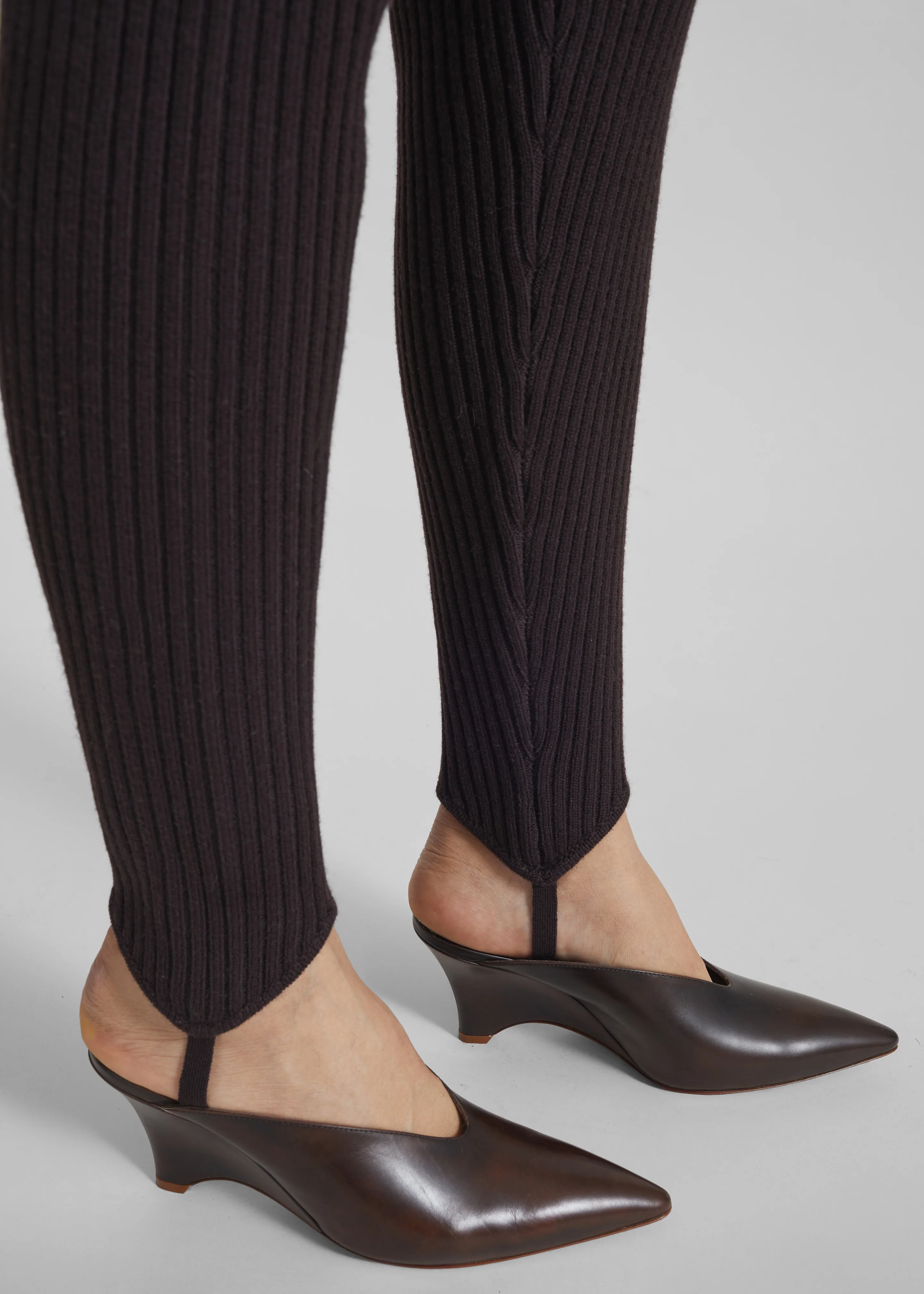 Piuma Knit Stirrup Leggings - Brown - Image 2