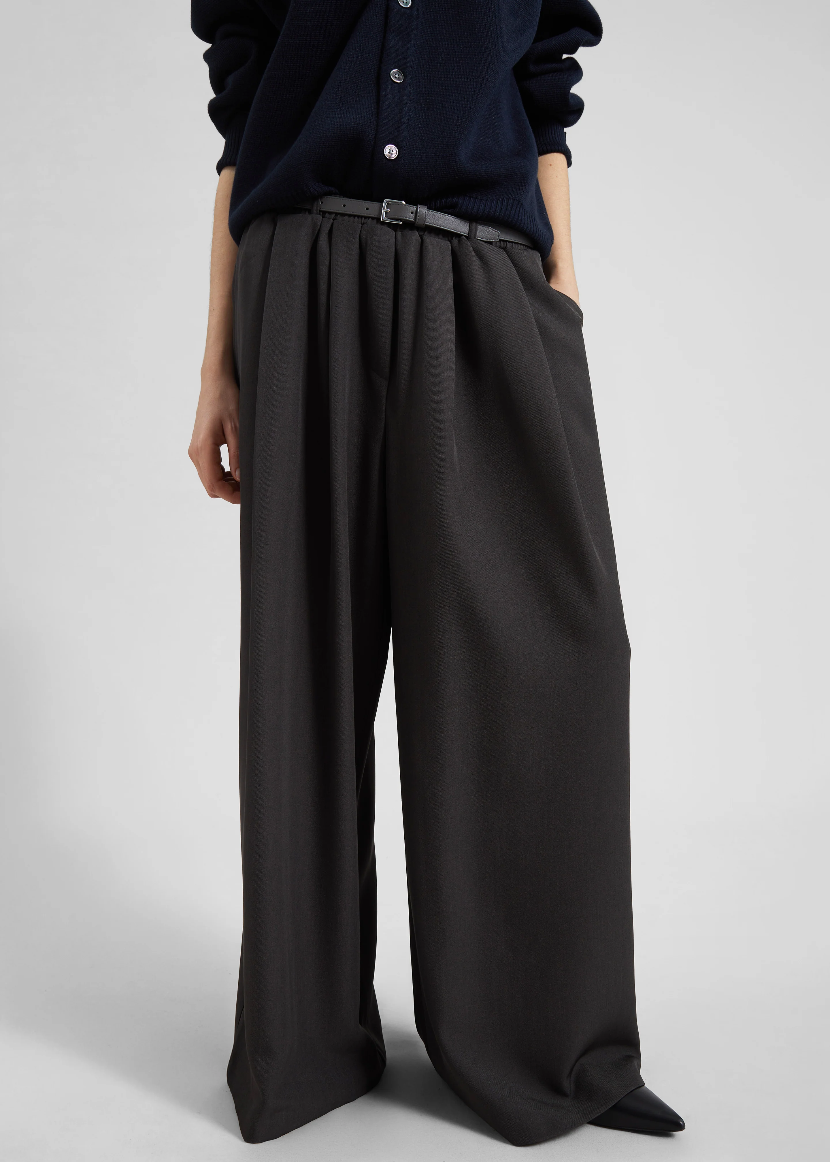 Ramsen Pleated Wide Trousers - Charcoal - Image 2