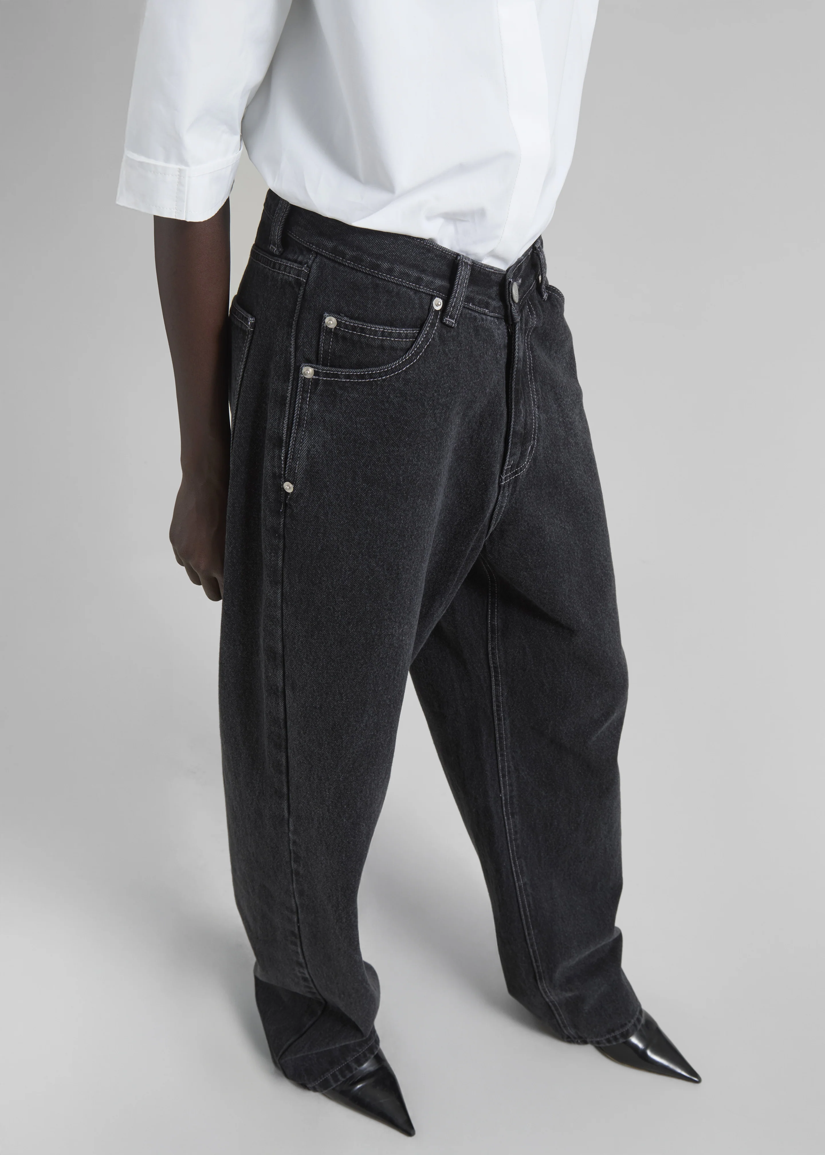 Raven Low Rise Jeans - Black Wash - Image 5