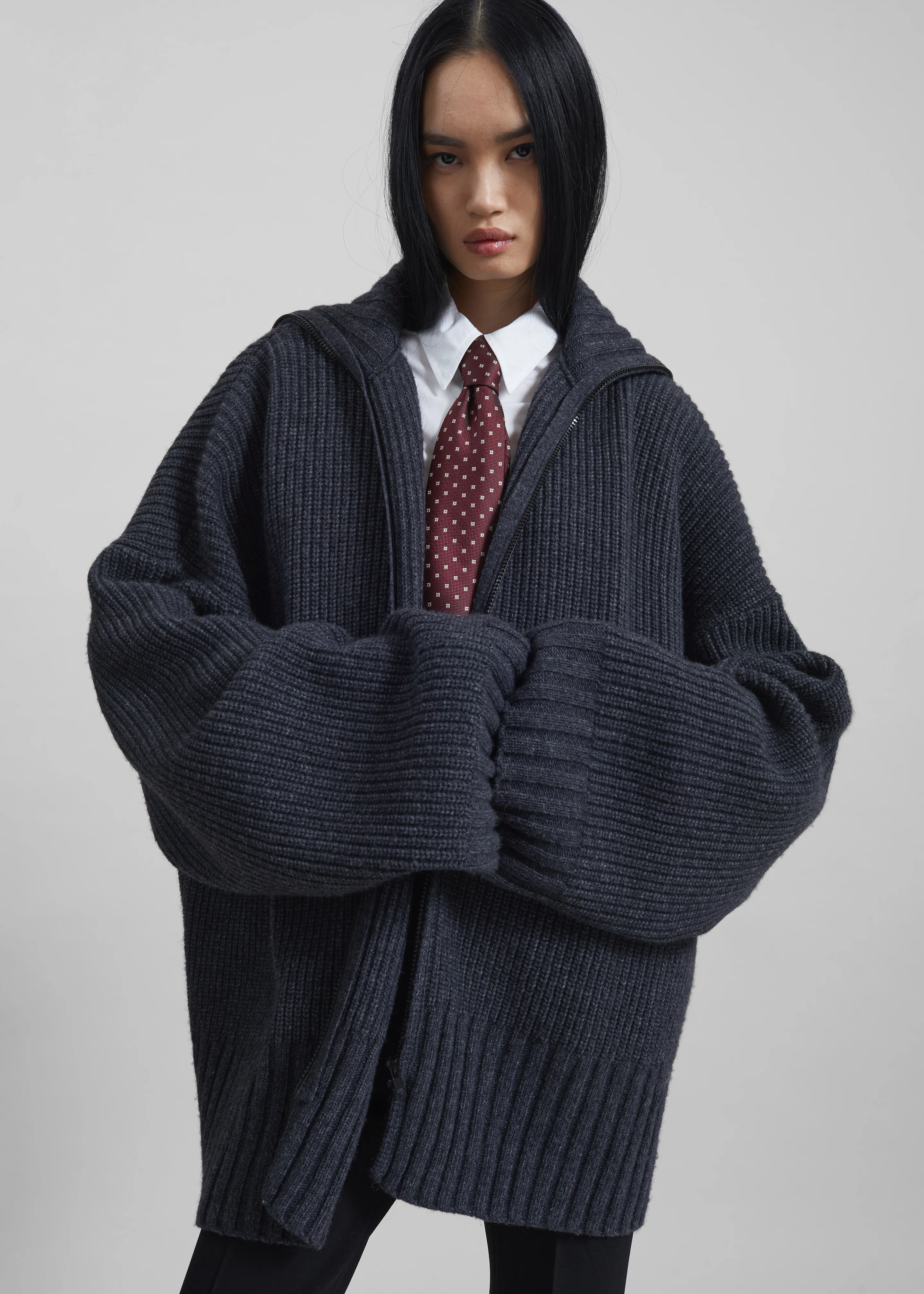 Saclay Oversized Zip-Up Cardigan - Charcoal - Image 2