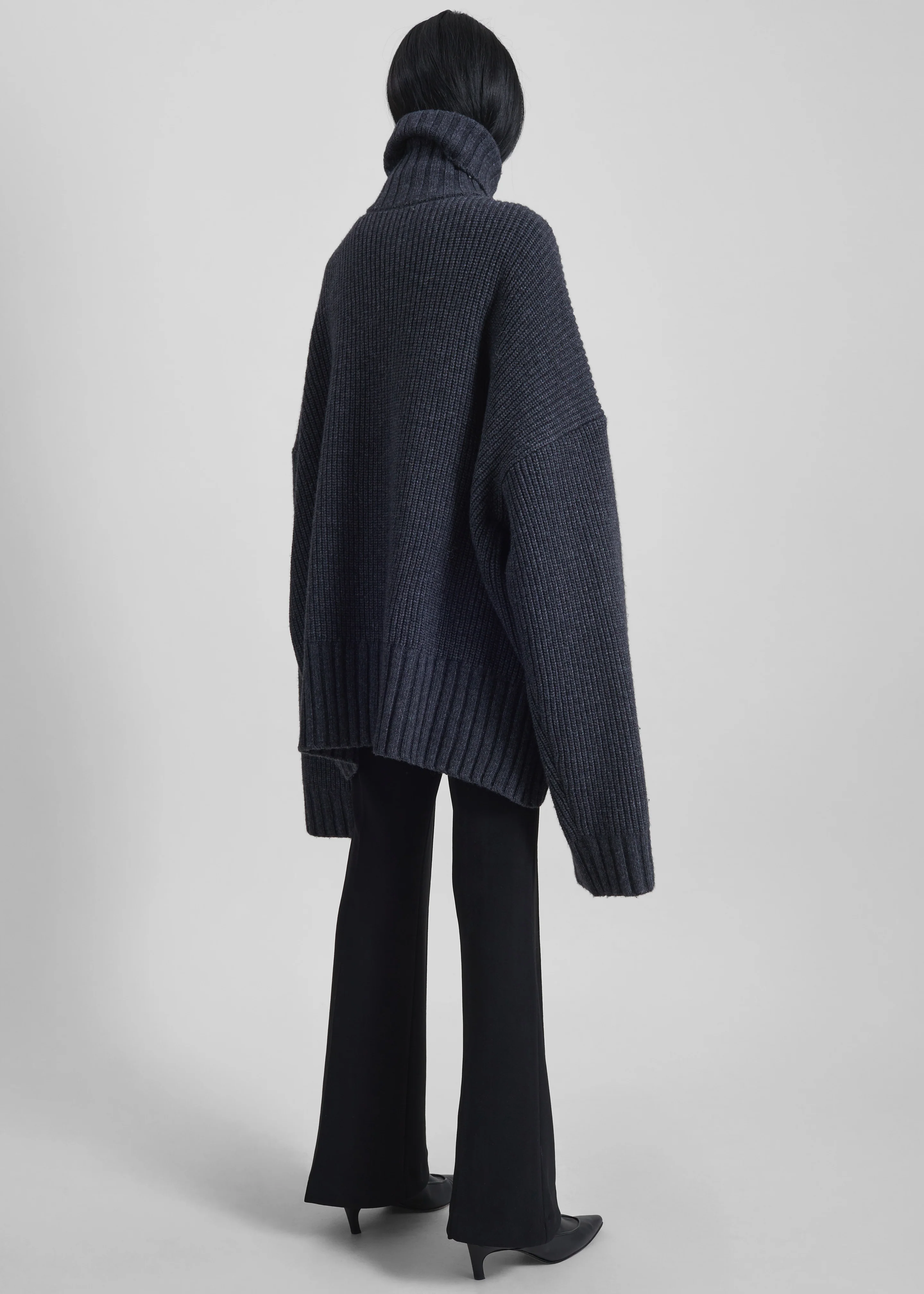 Saclay Oversized Zip-Up Cardigan - Charcoal - Image 8