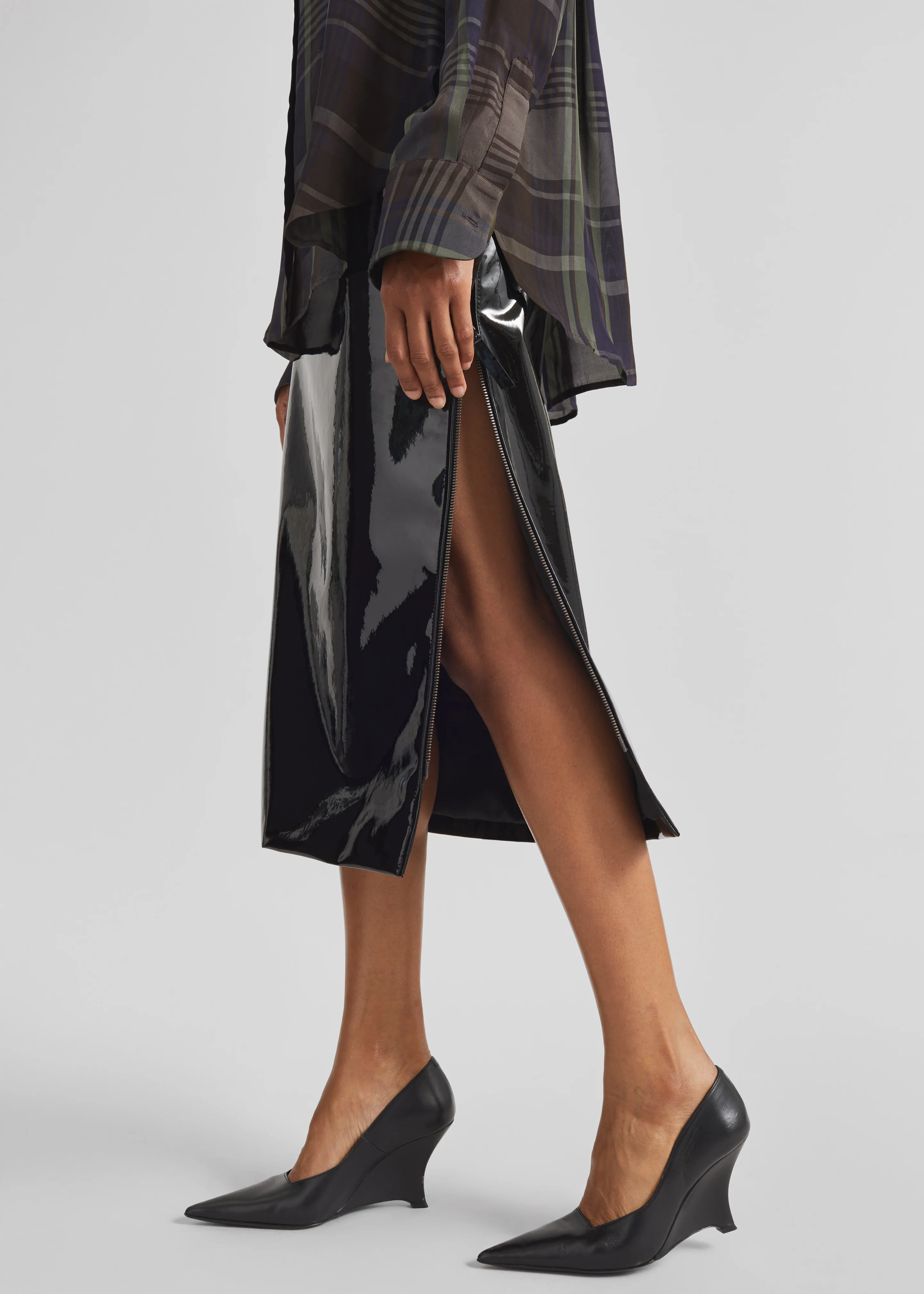 Samantha Patent Zip Skirt - Black - Image 6