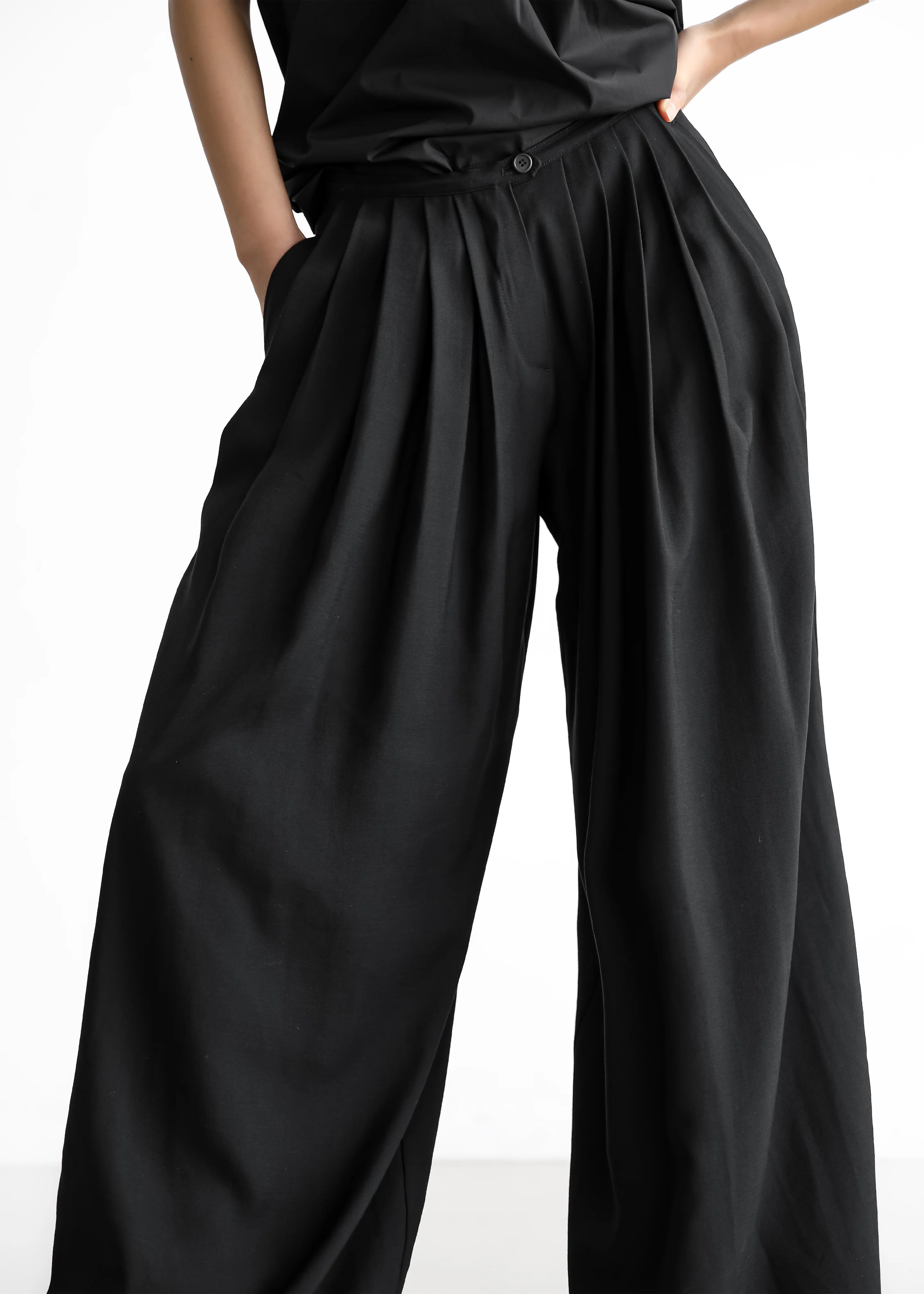 Sloane Wide Leg Trousers - Black - Image 3