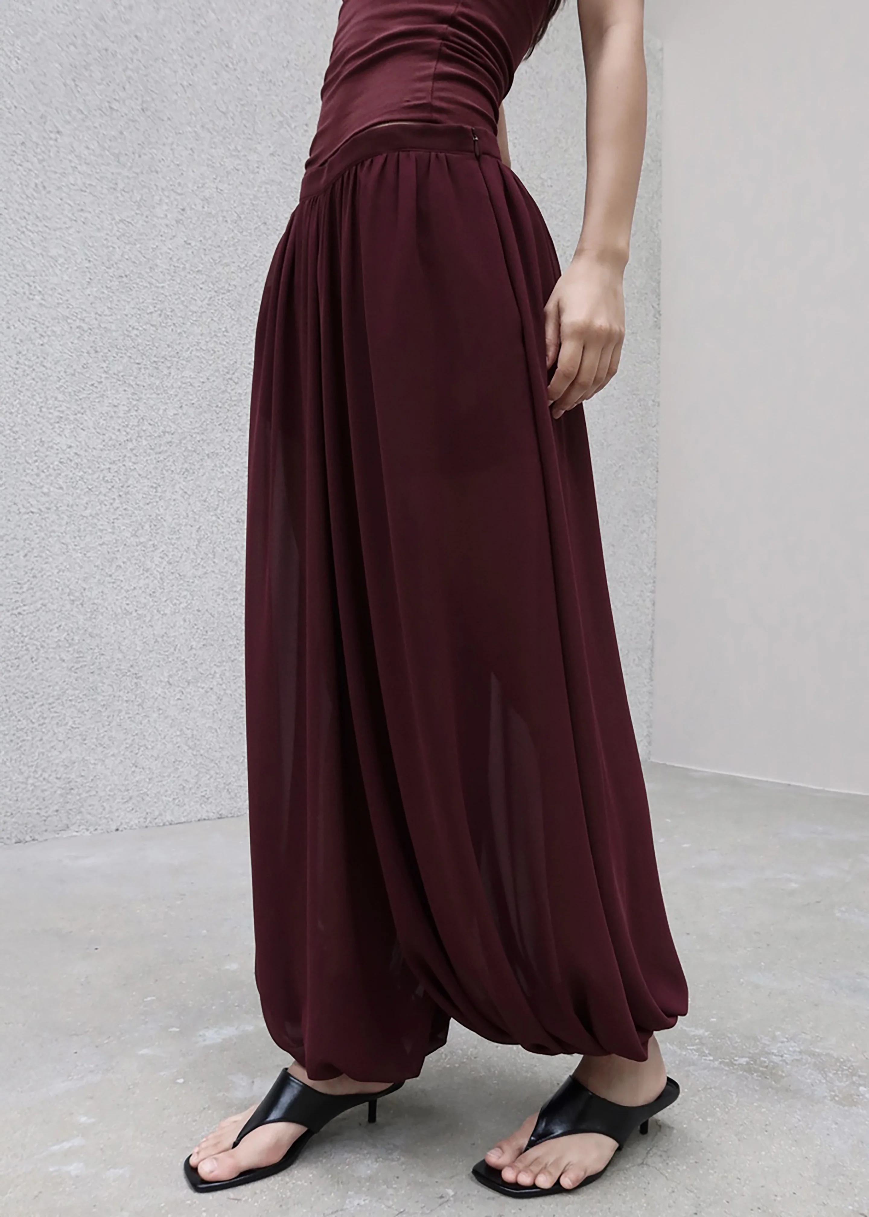 Solrae Fluid Balloon Pants - Burgundy - Image 2