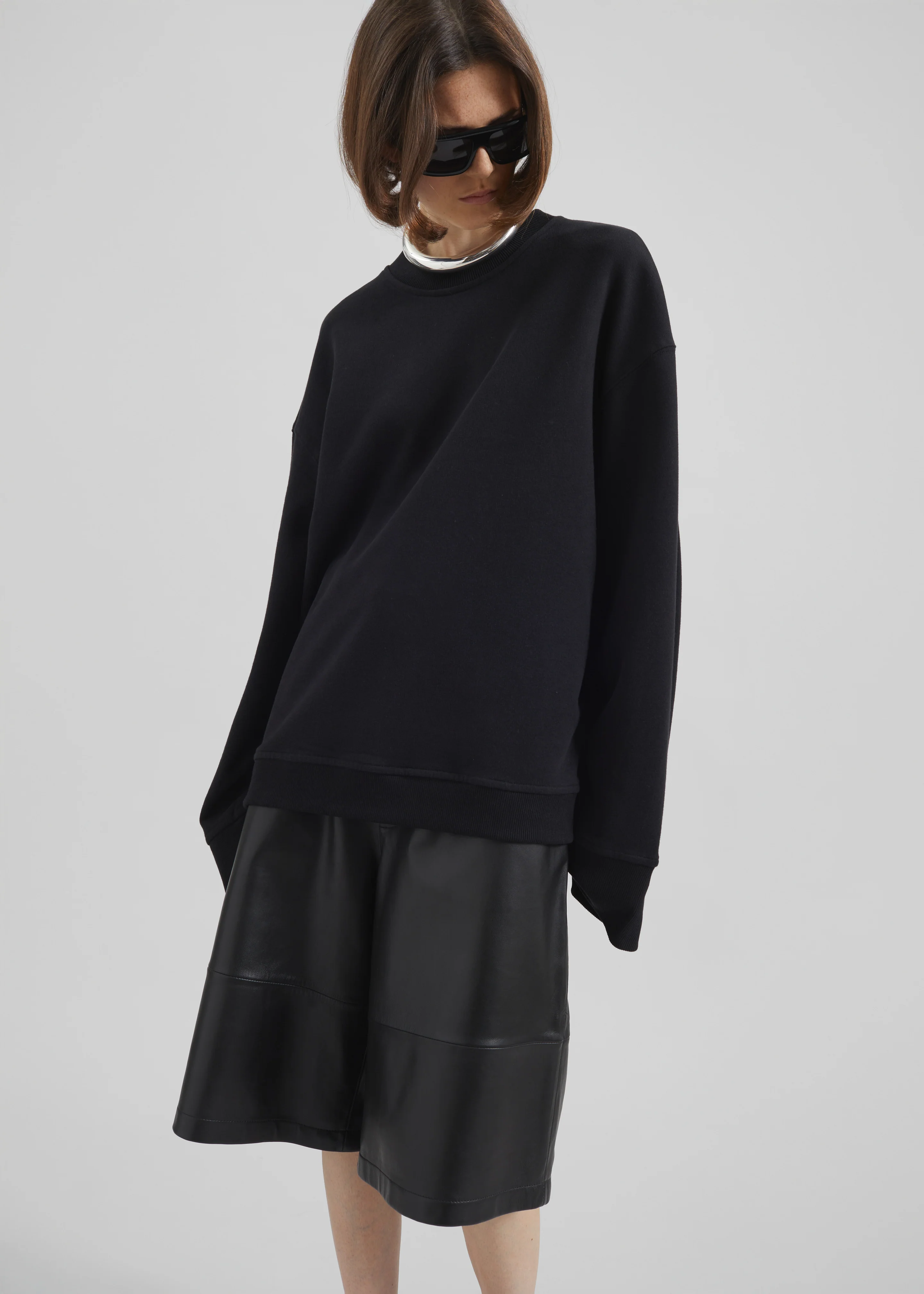 Talia Sweatshirt - Black - Image 4