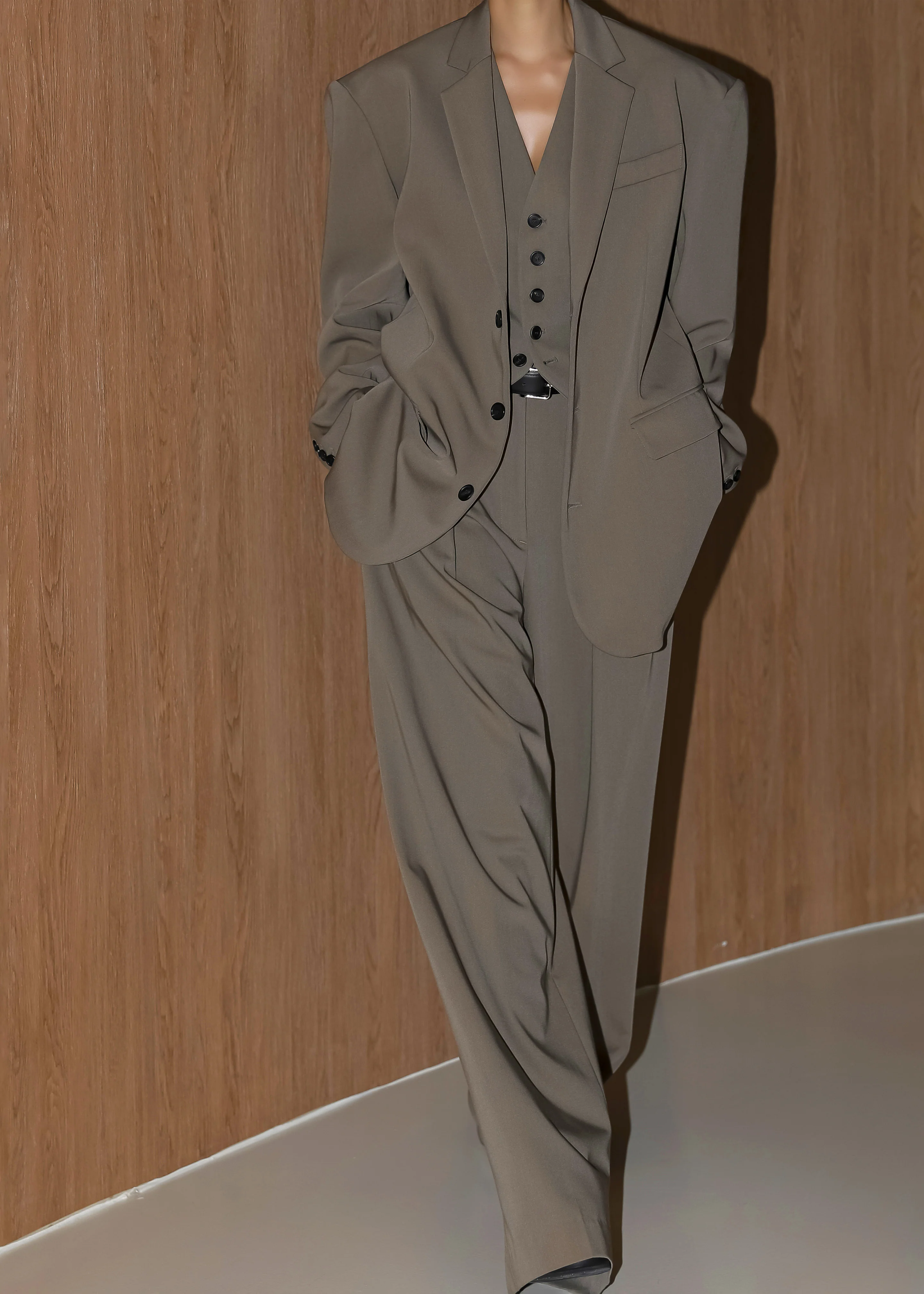 Tansy Oversized Blazer - Olive - Image 10