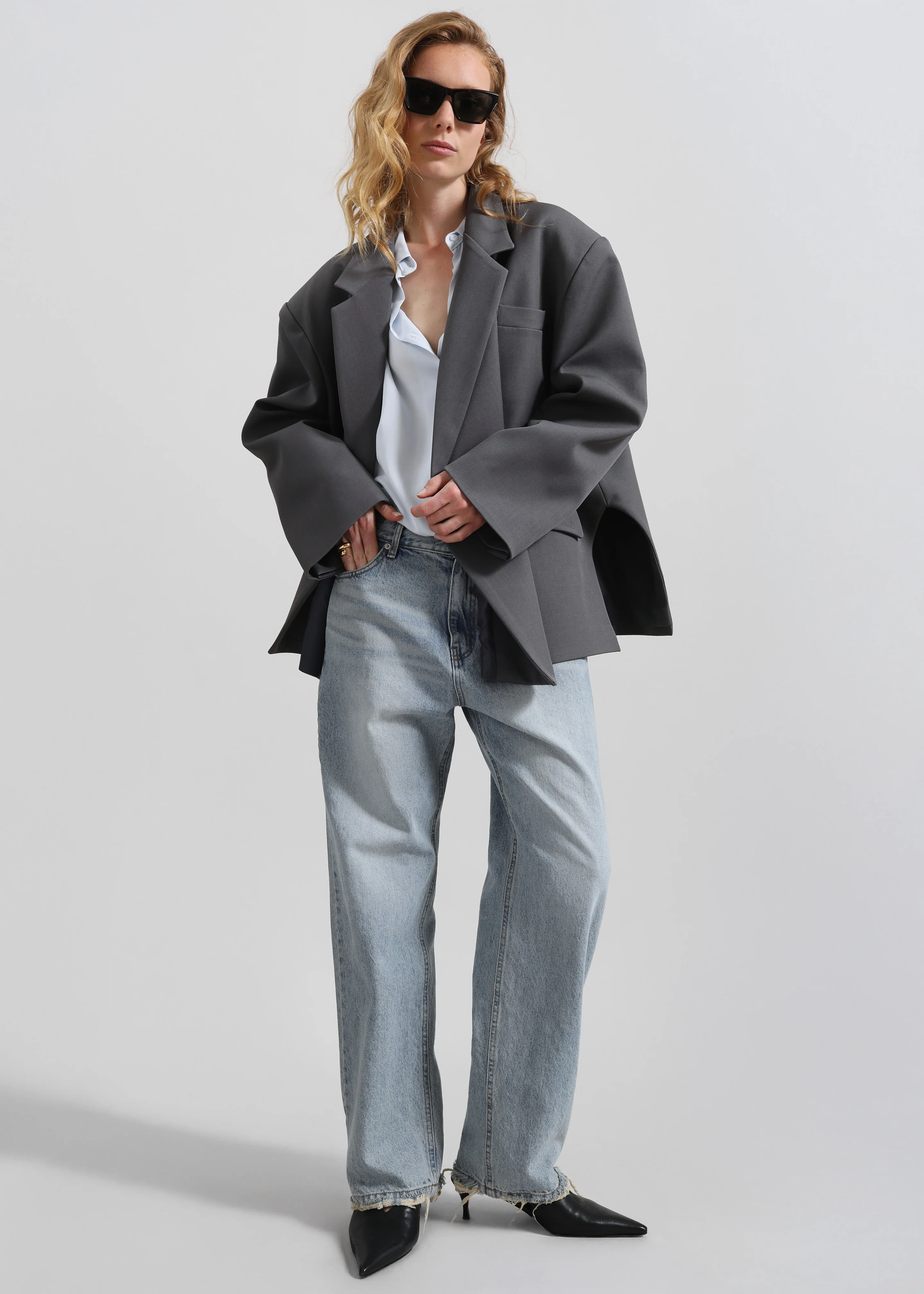 Tarmi Straight Leg Jeans - Light Wash - Image 6