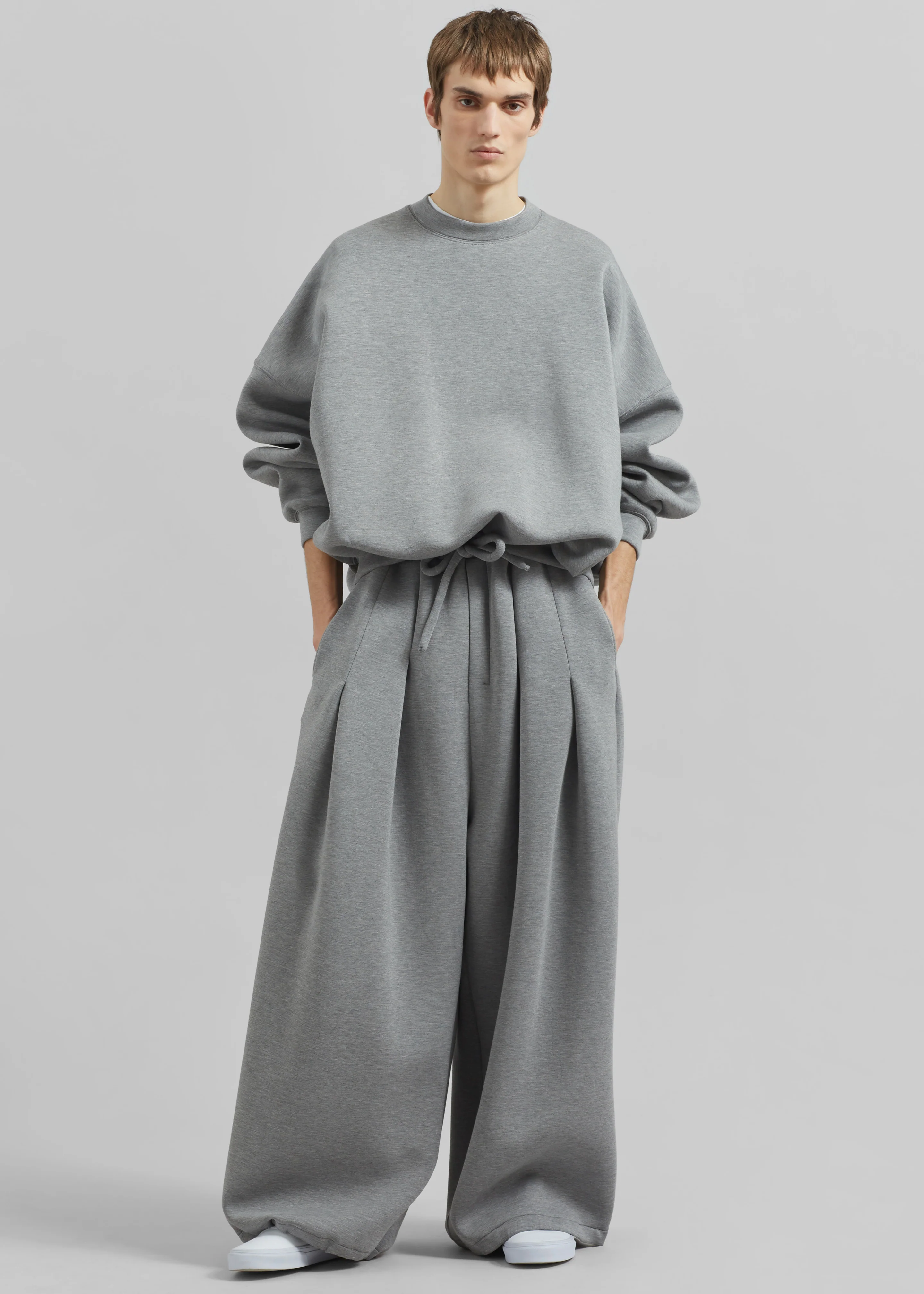 Tate Sweatshirt - Grey - Image 2