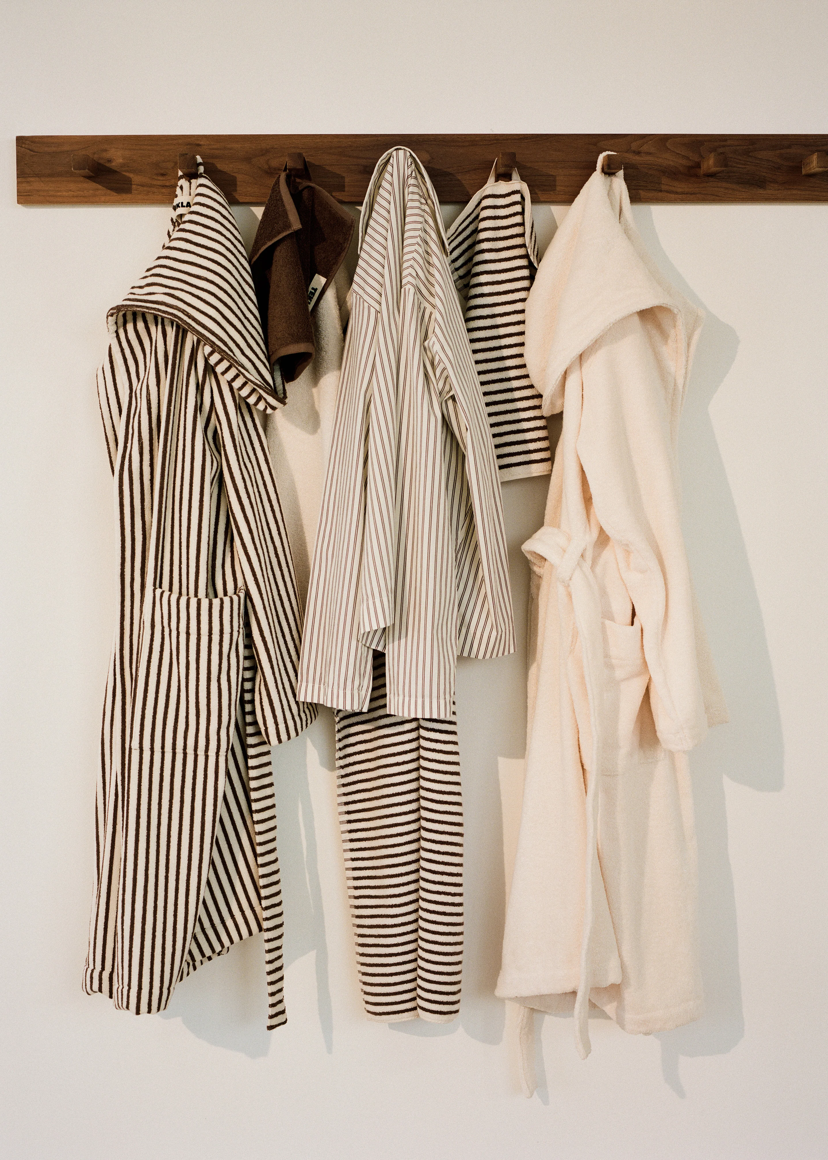 Tekla Hooded Bathrobe - Kodiak Stripes - Image 5