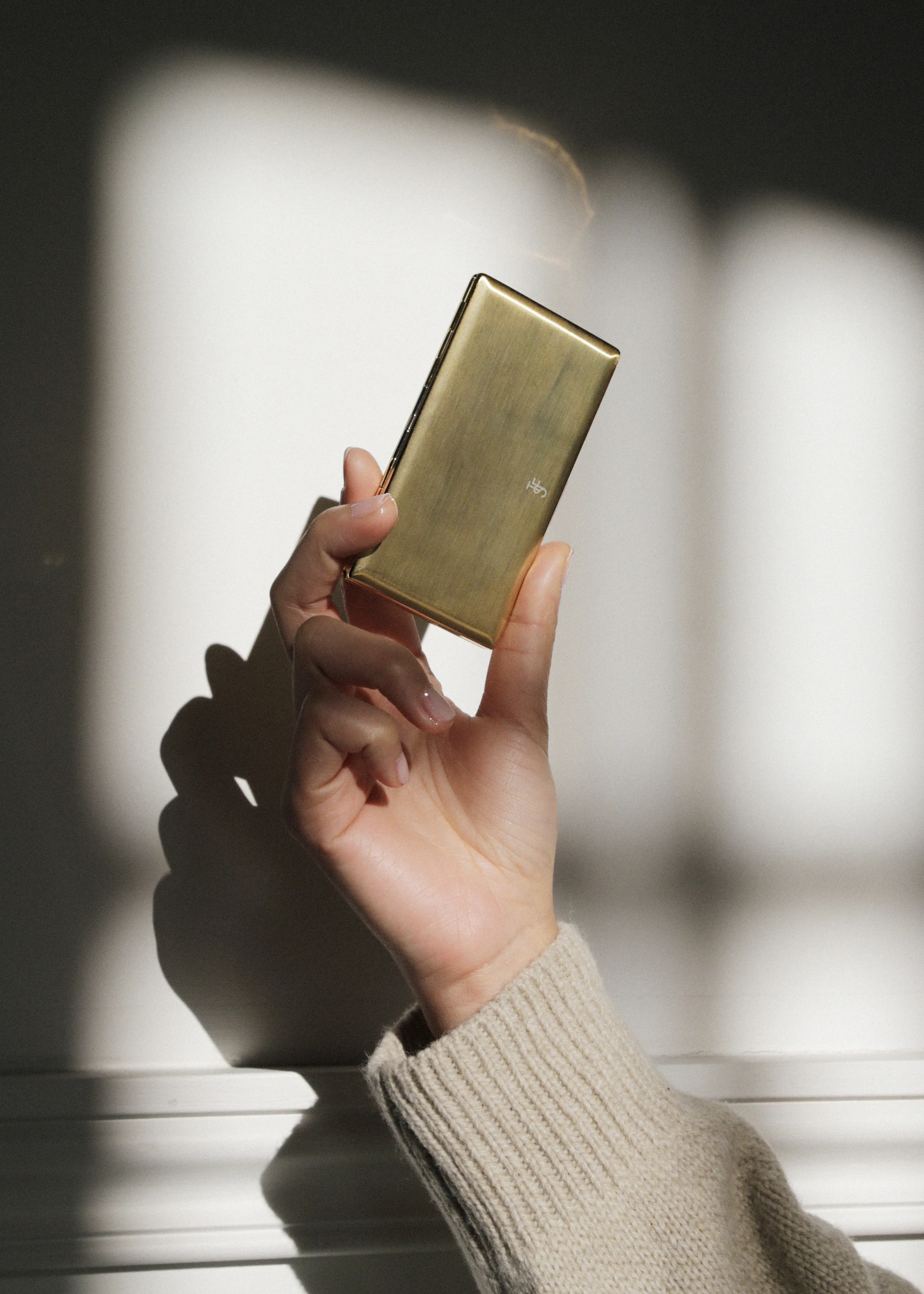 TFS Multi-use Gold Case - Image 7