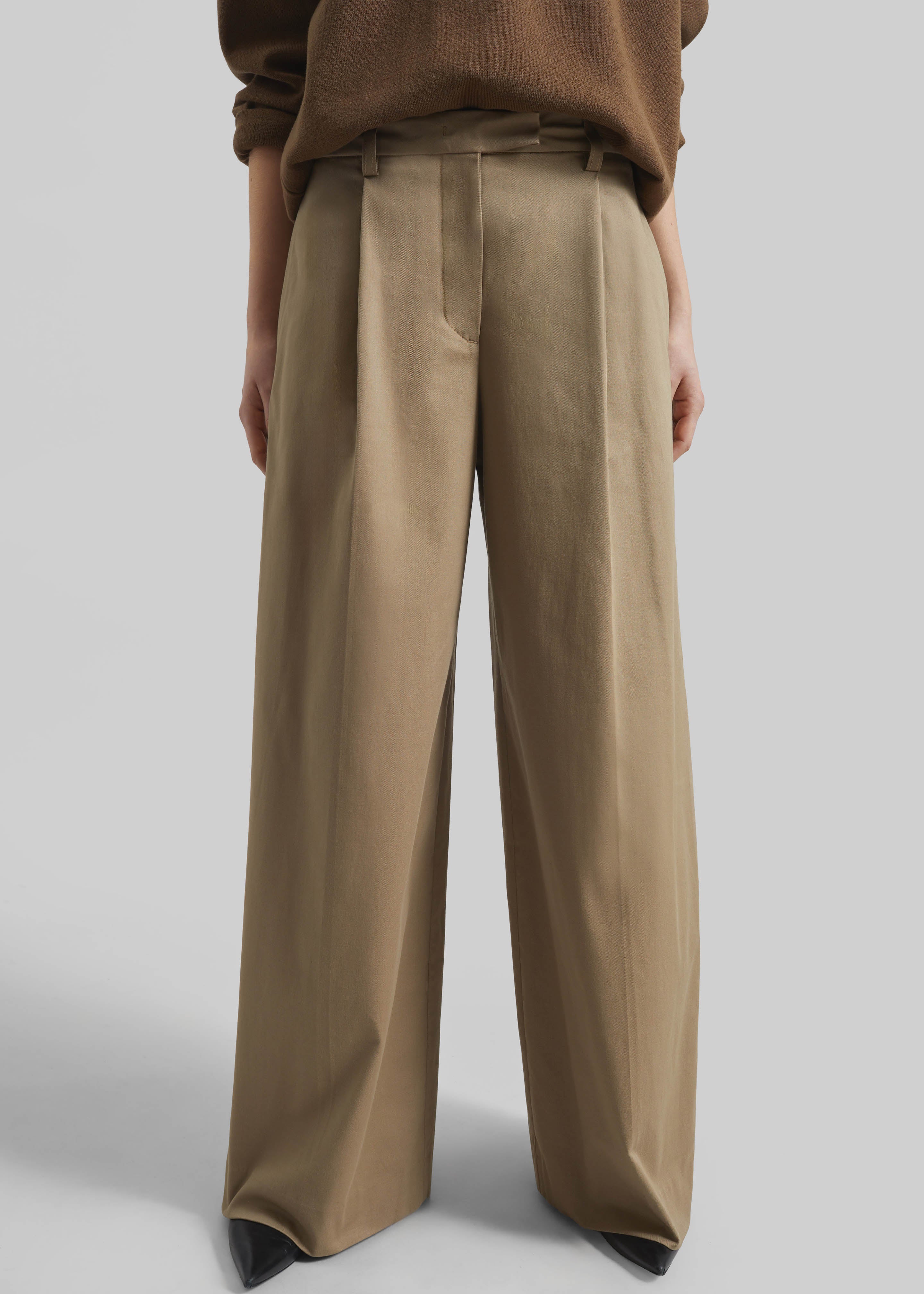 TheLatest Deva Gabardine Trousers - Cognac - Image 2