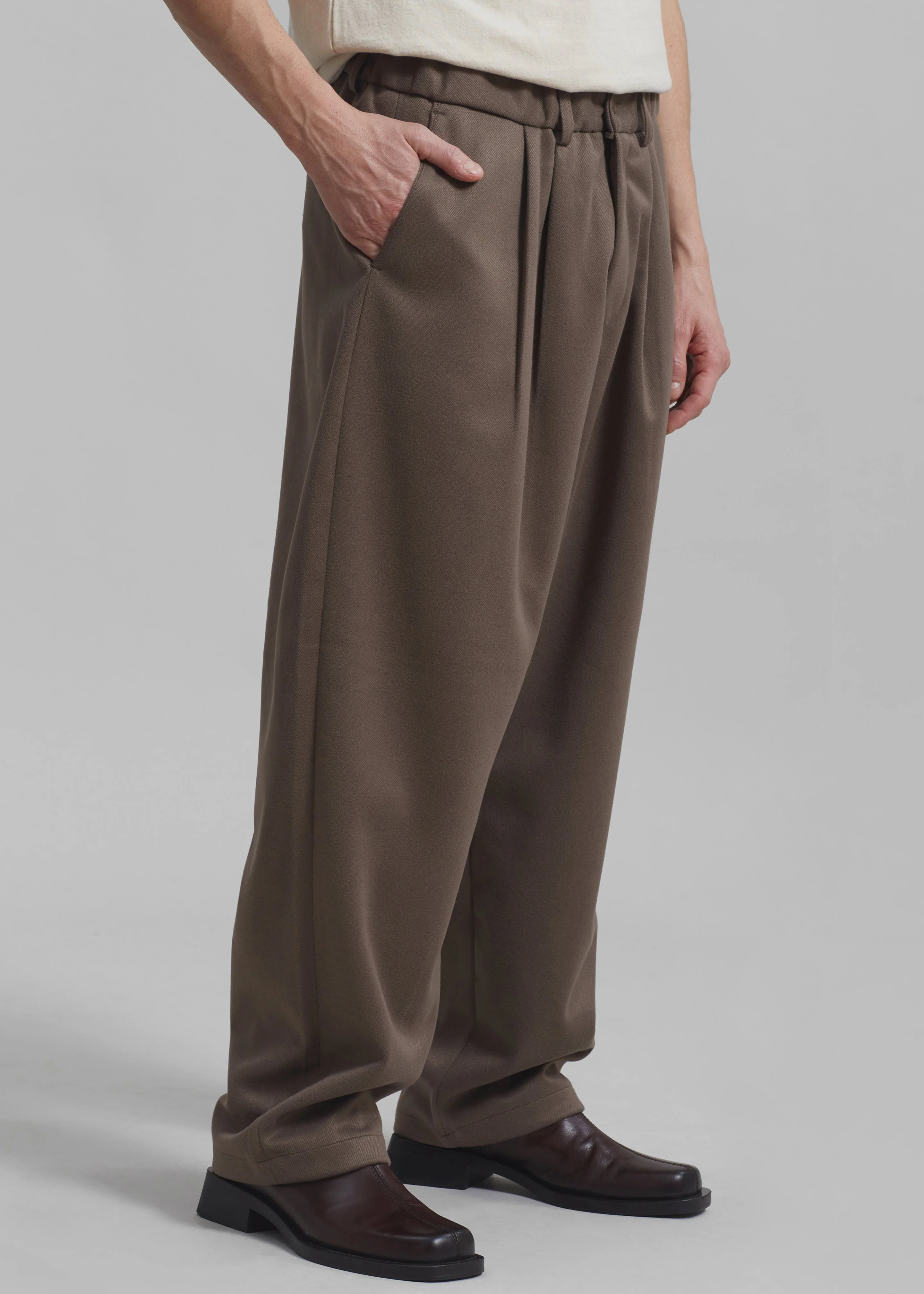 Theo Pants - Cocoa - Image 4