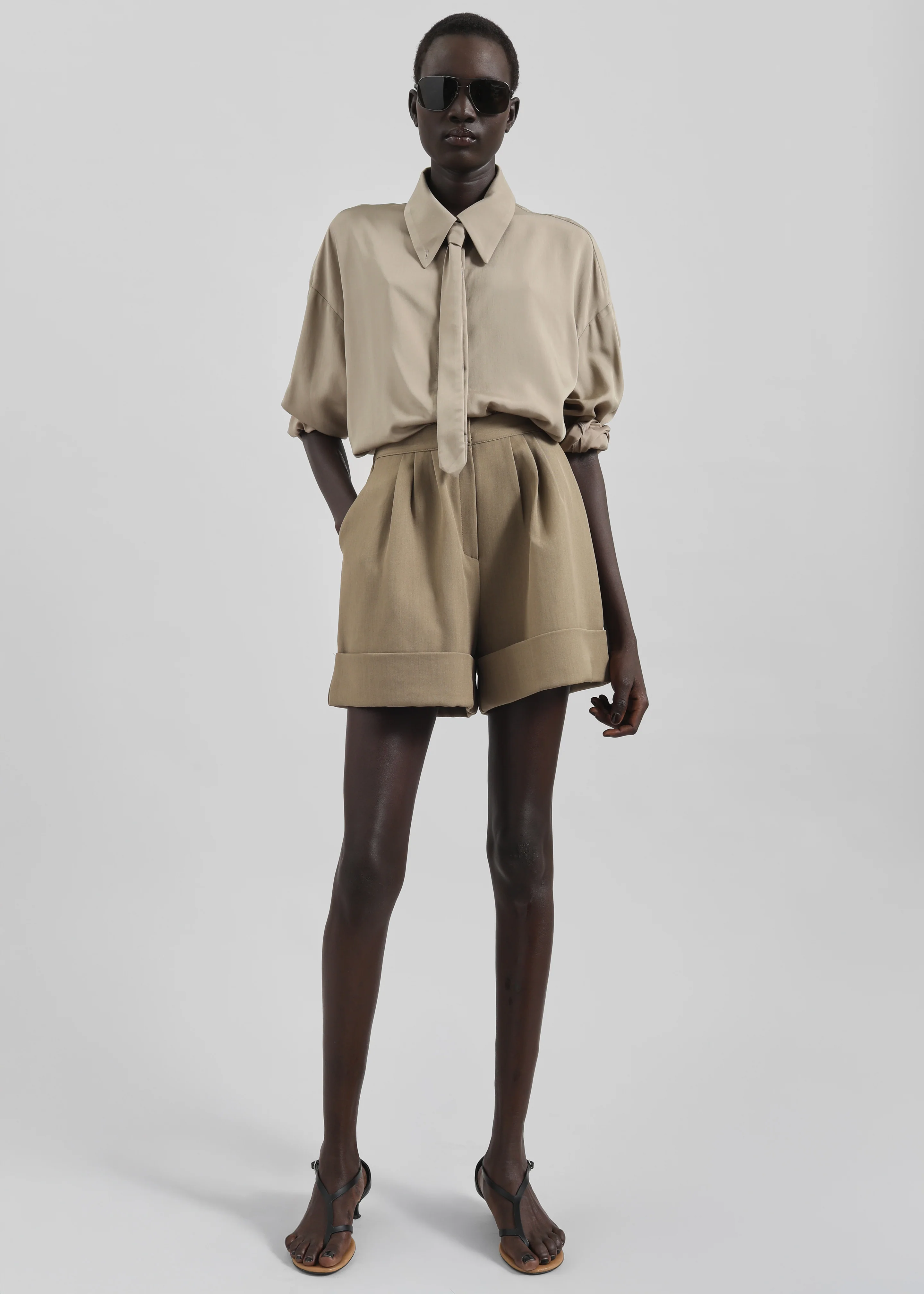 Tolmer Cuffed Shorts - Taupe Melange - Image 3