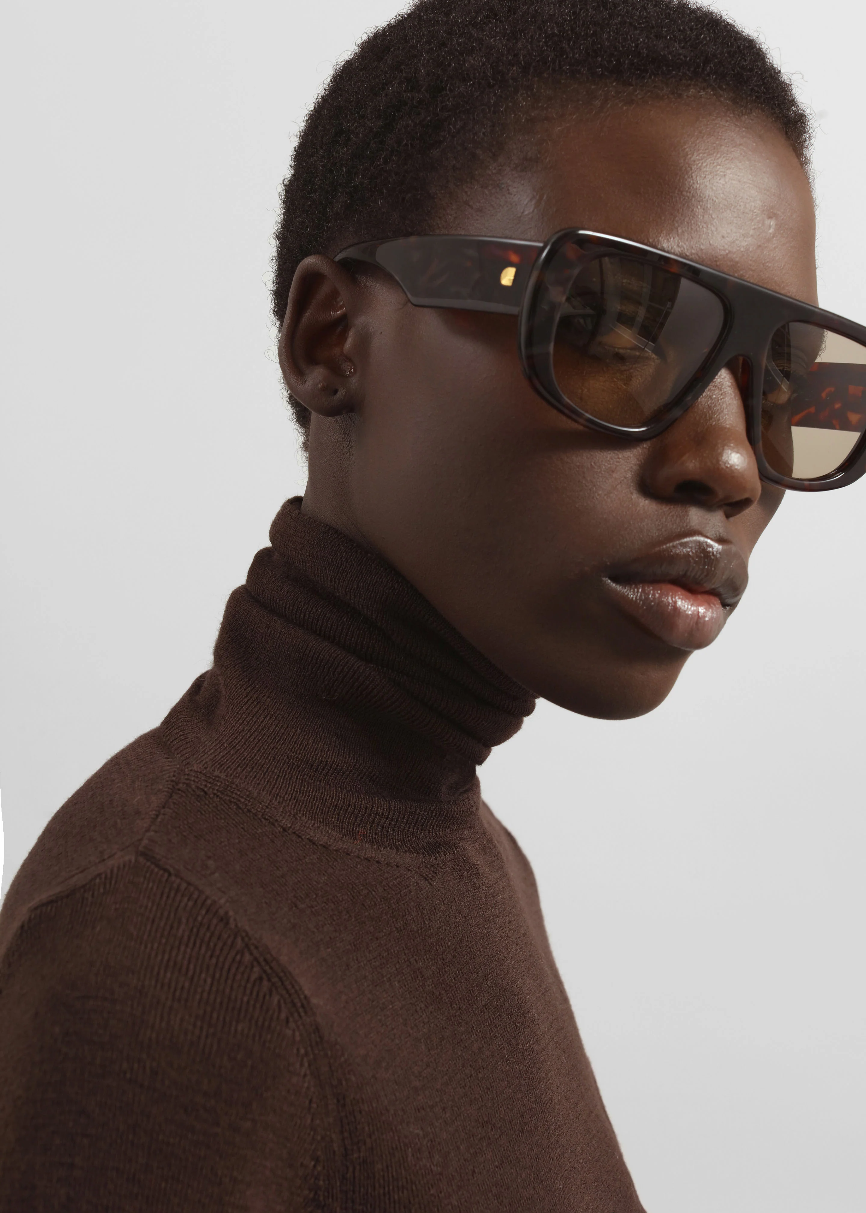 Utica Thin Turtleneck Sweater - Brown - Image 2