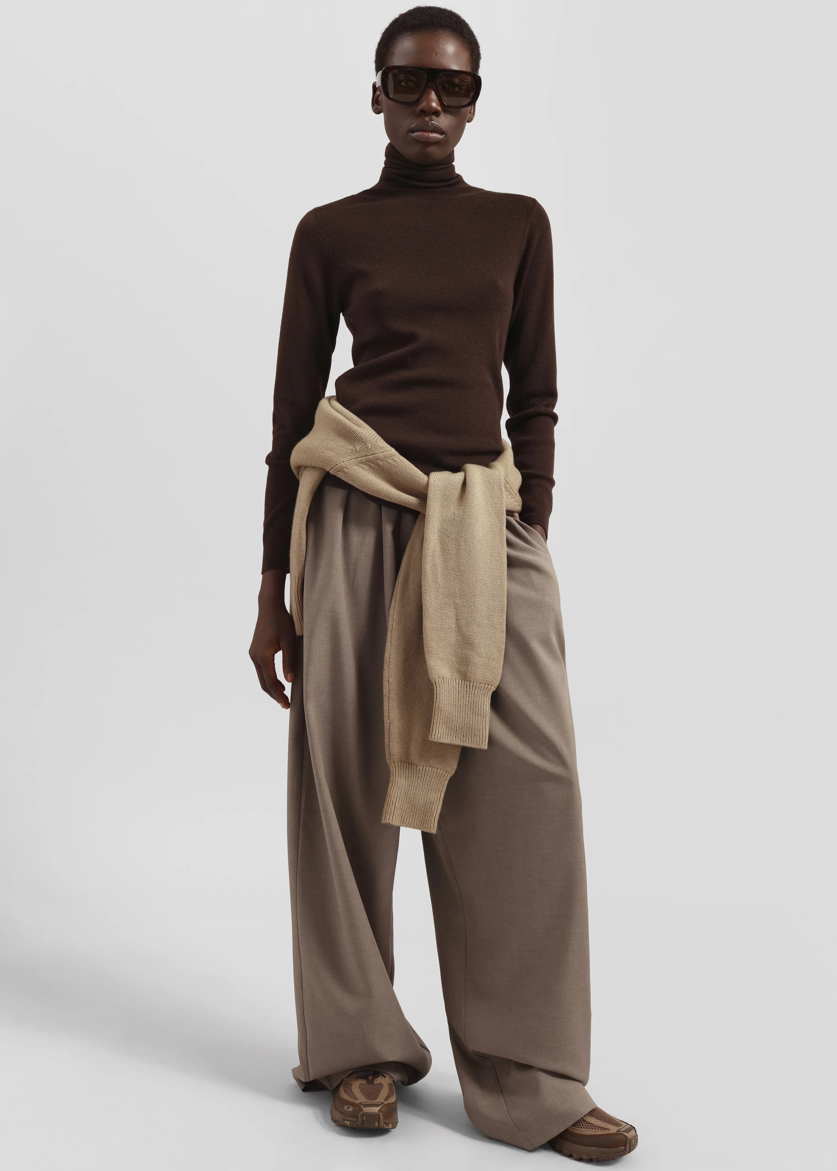 Utica Thin Turtleneck Sweater - Brown - Image 3