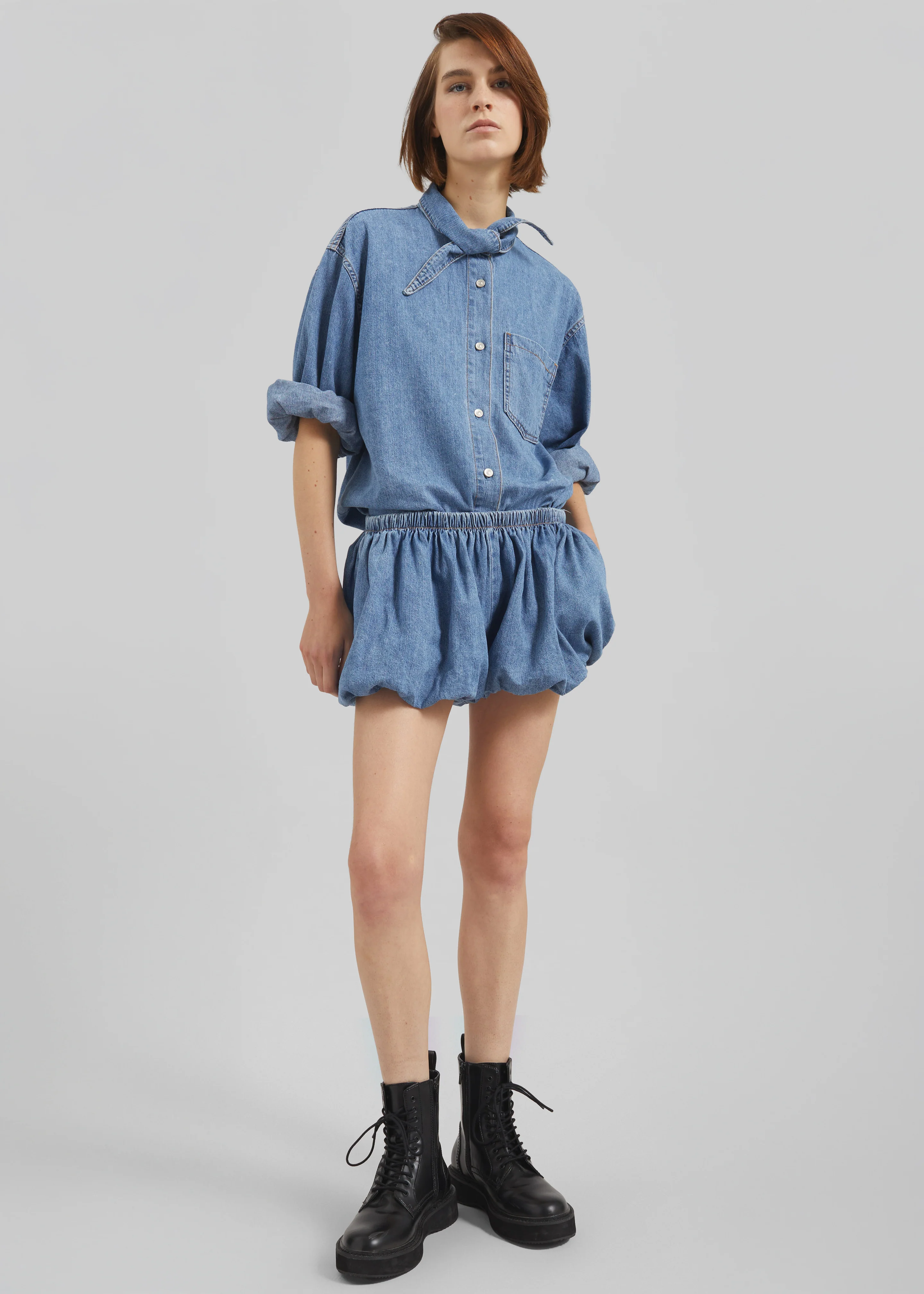 Varzy Denim Bubble-Hem Shorts - Medium Wash - Image 4
