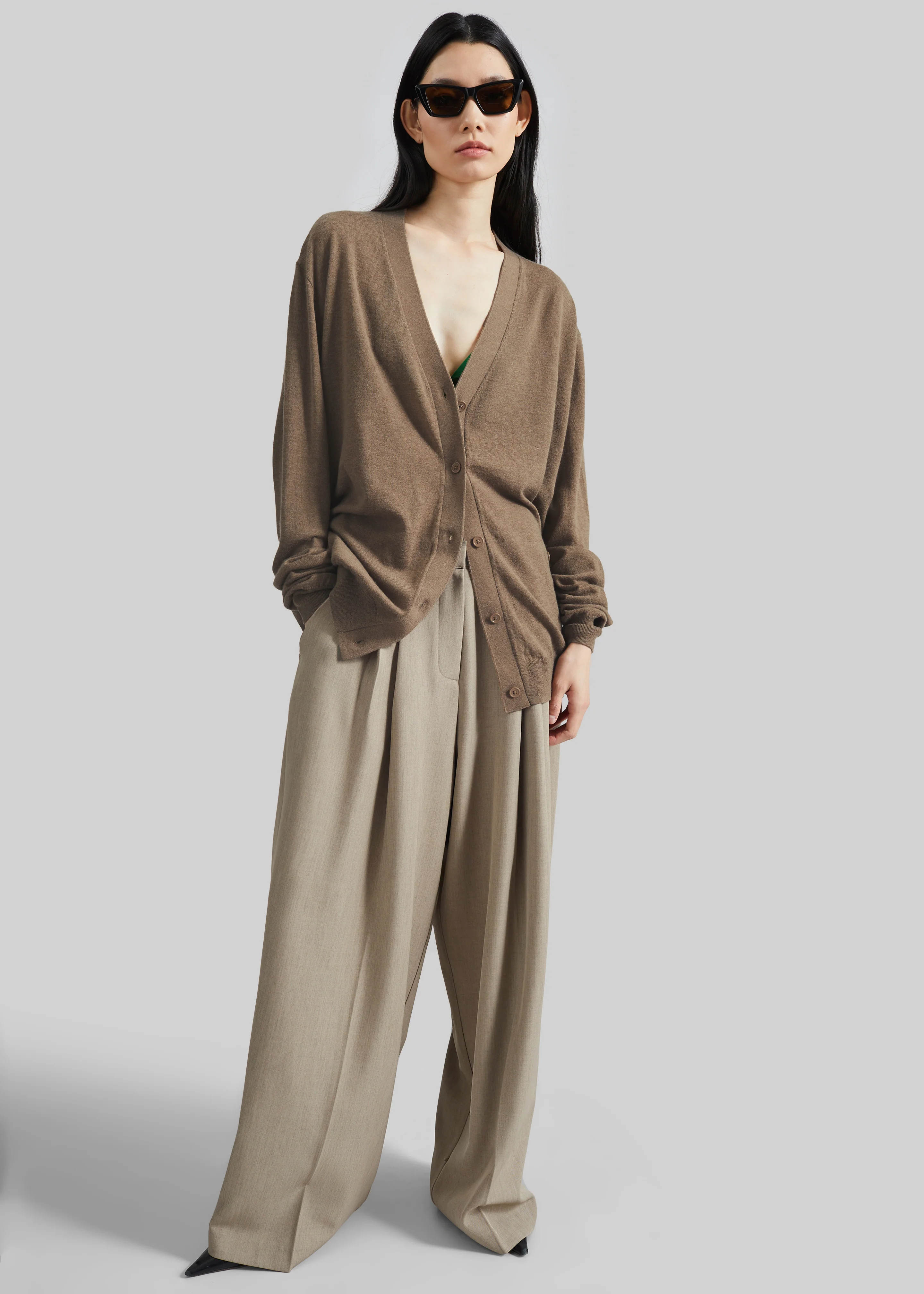 Venlo Pleated Trousers - Beige - Image 4