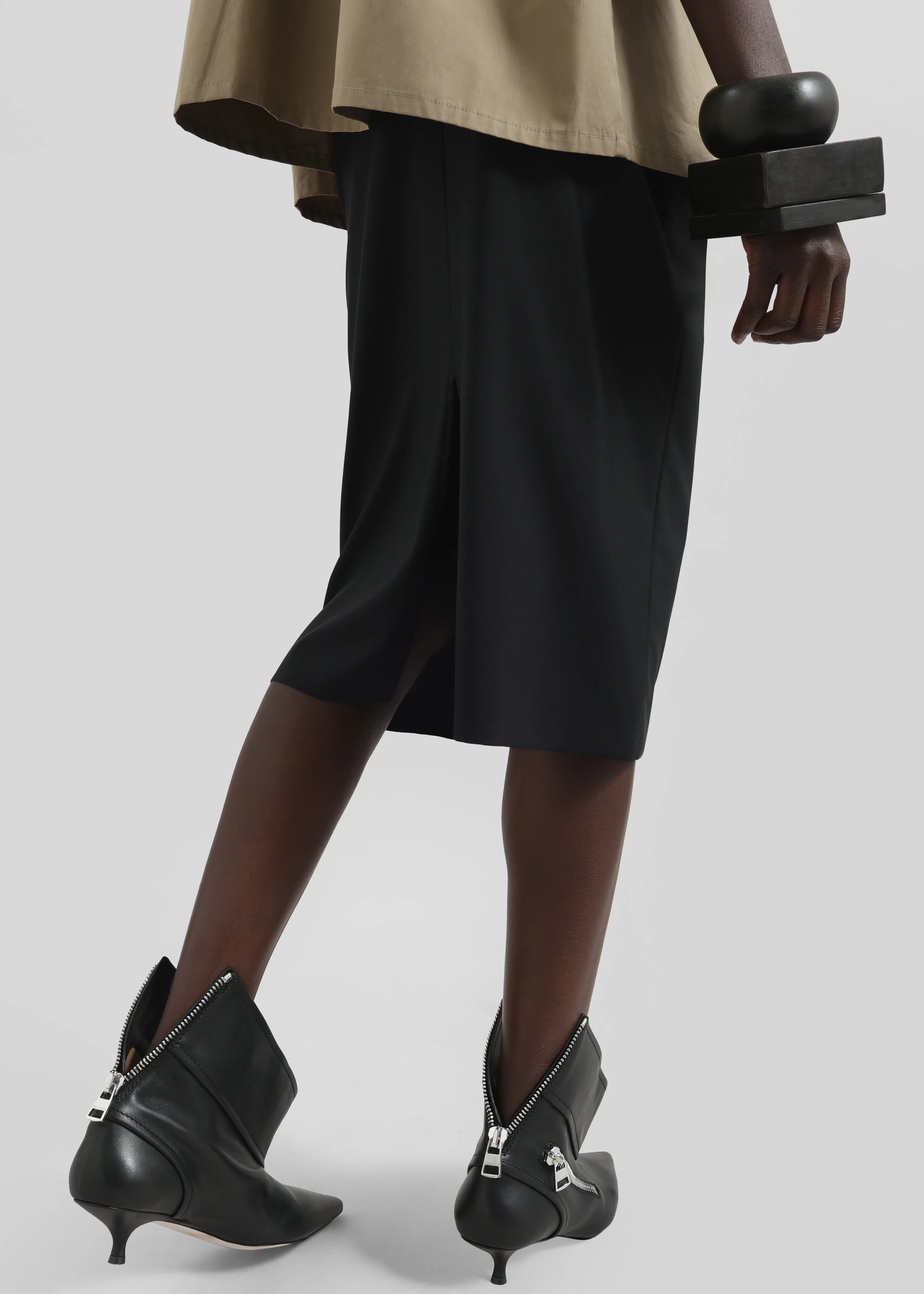 Viera Midi Skirt - Black - Image 3