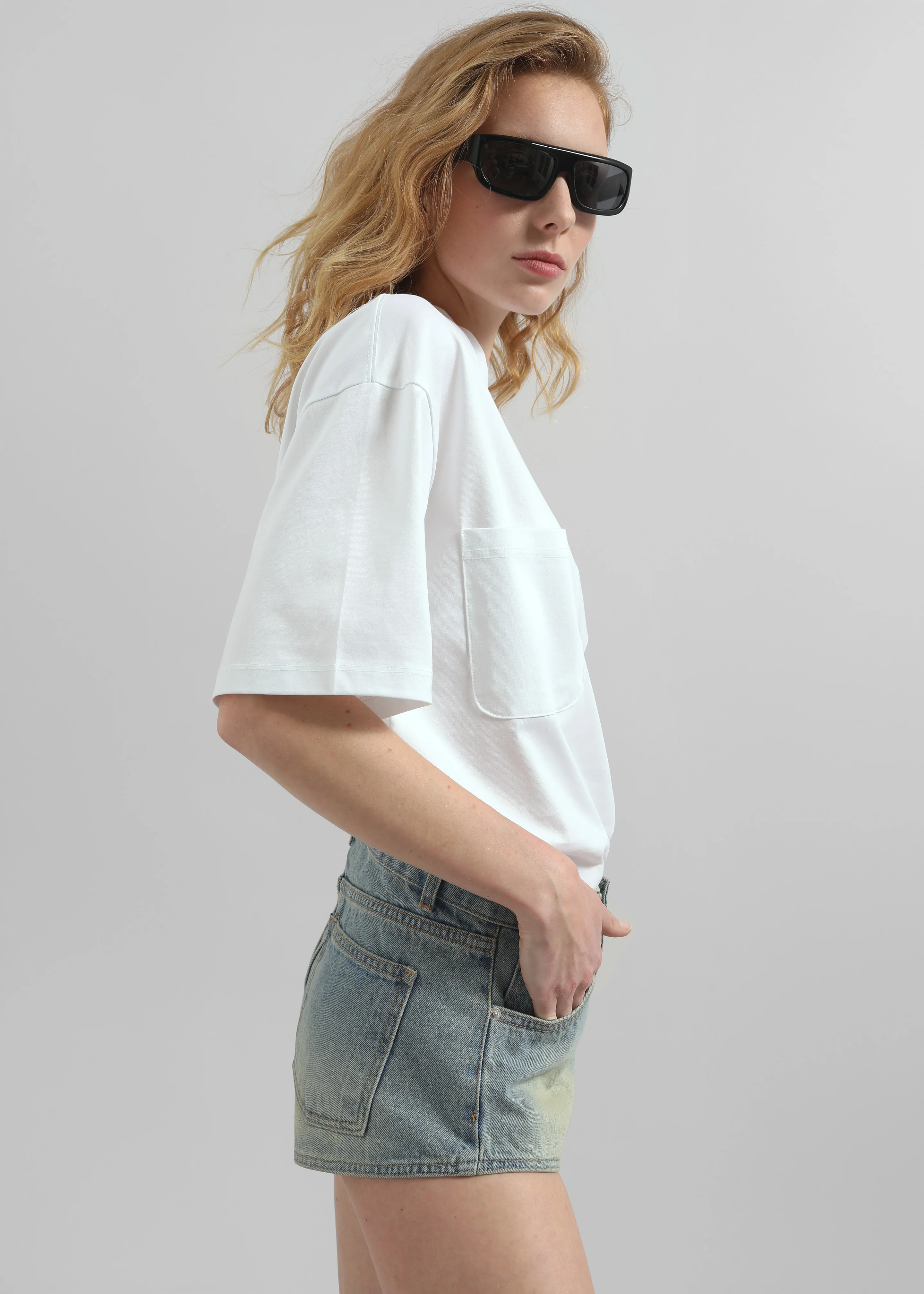Yuri Boxy Super Soft Tee - White - Image 3